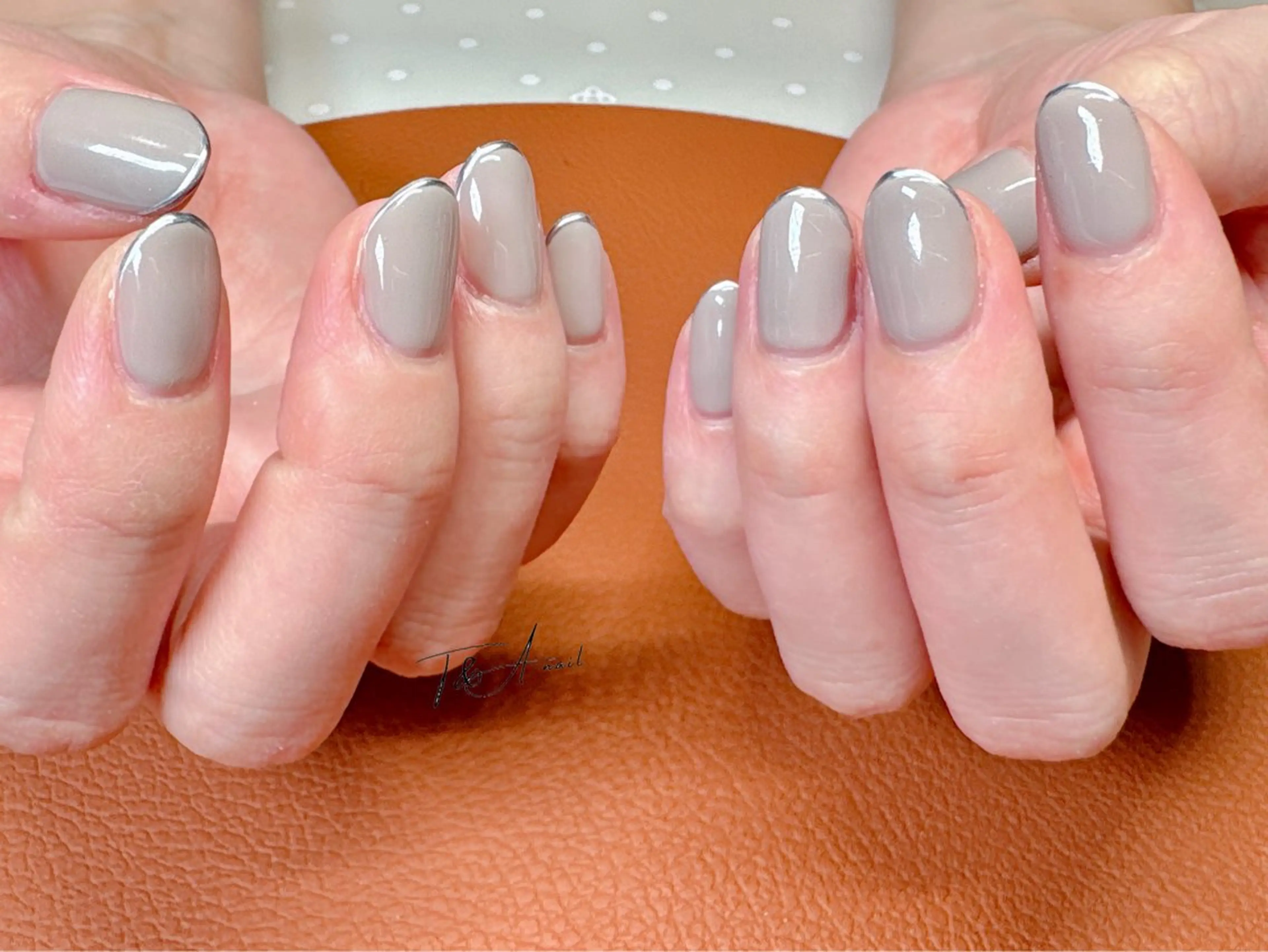 ネイル フレンチネイル ジェルネイル スカルプネイル シルバー シンプルネイル ハンドネイル T&A nailのネイルデザイン
