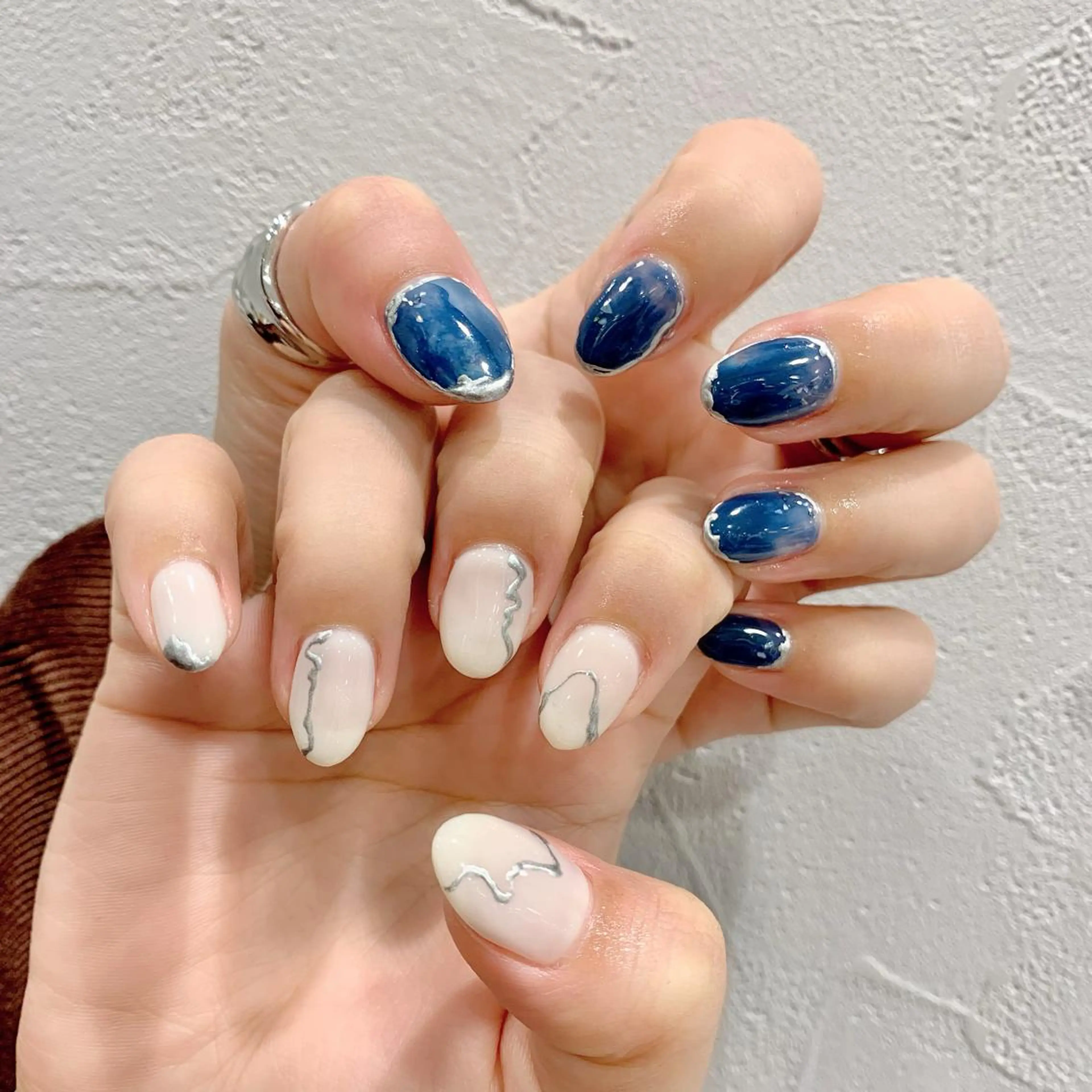 ネイル ニュアンスネイル シンプルネイル ハンドネイル 佐藤 まりえのネイルデザイン