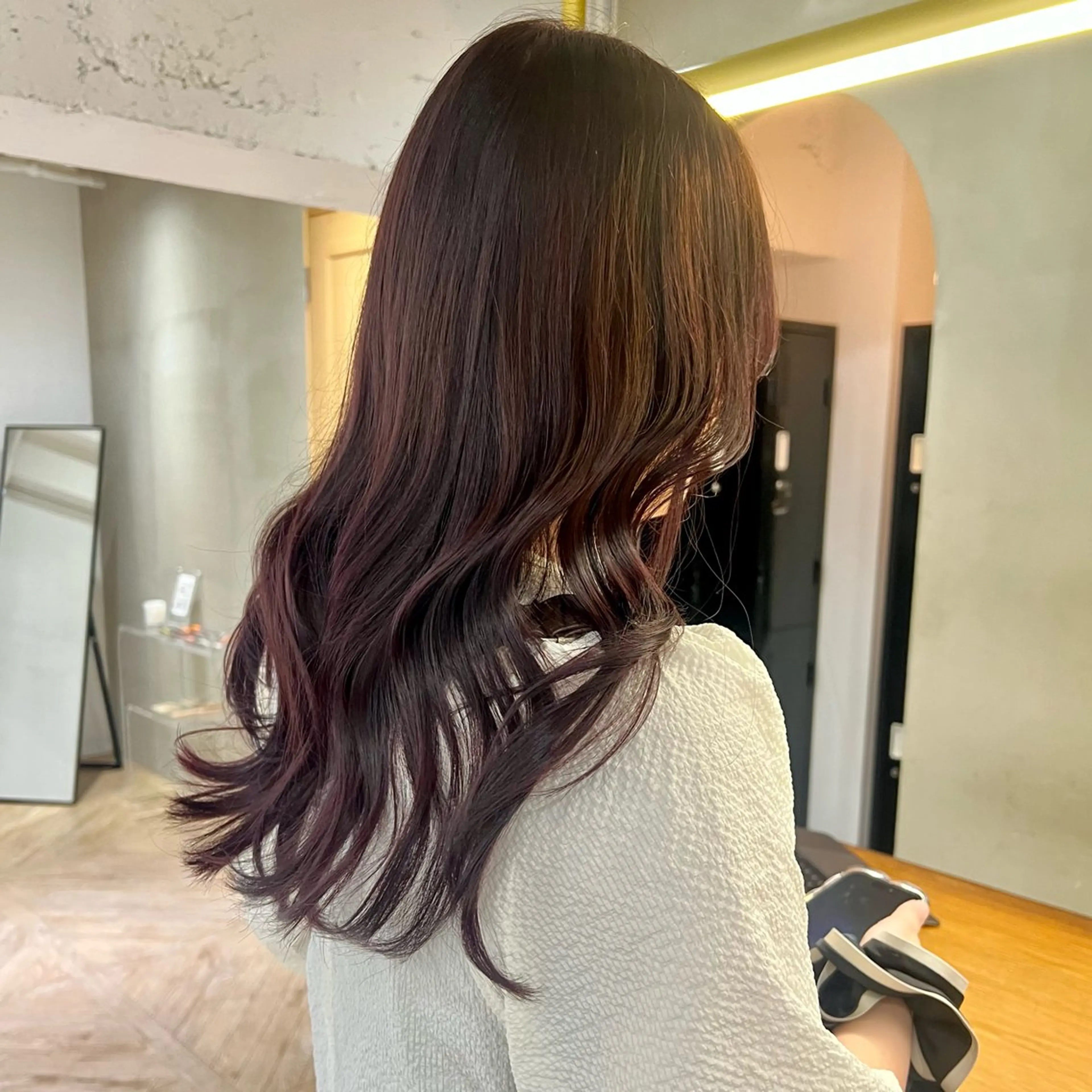 ロング カラー ブリーチ カシス 透明感カラー ブリーチなしカラー レッドカラー レイヤーカット/暖色 カラー/mao🎀のヘアスタイル