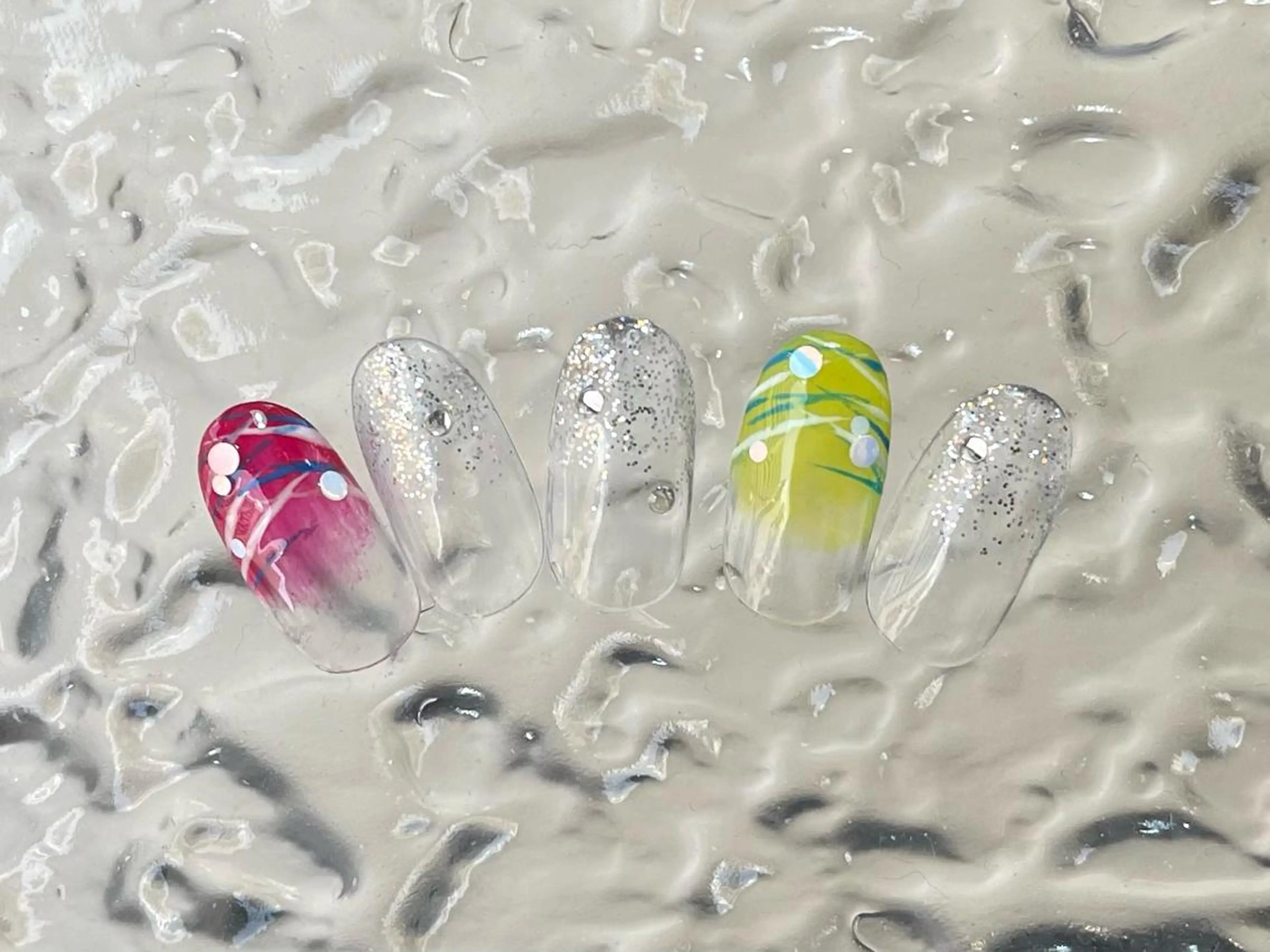 ネイル アートネイル ジェルネイル ニュアンスネイル オフィスネイル シンプルネイル ハンドネイル kinjo yuaのネイルデザイン