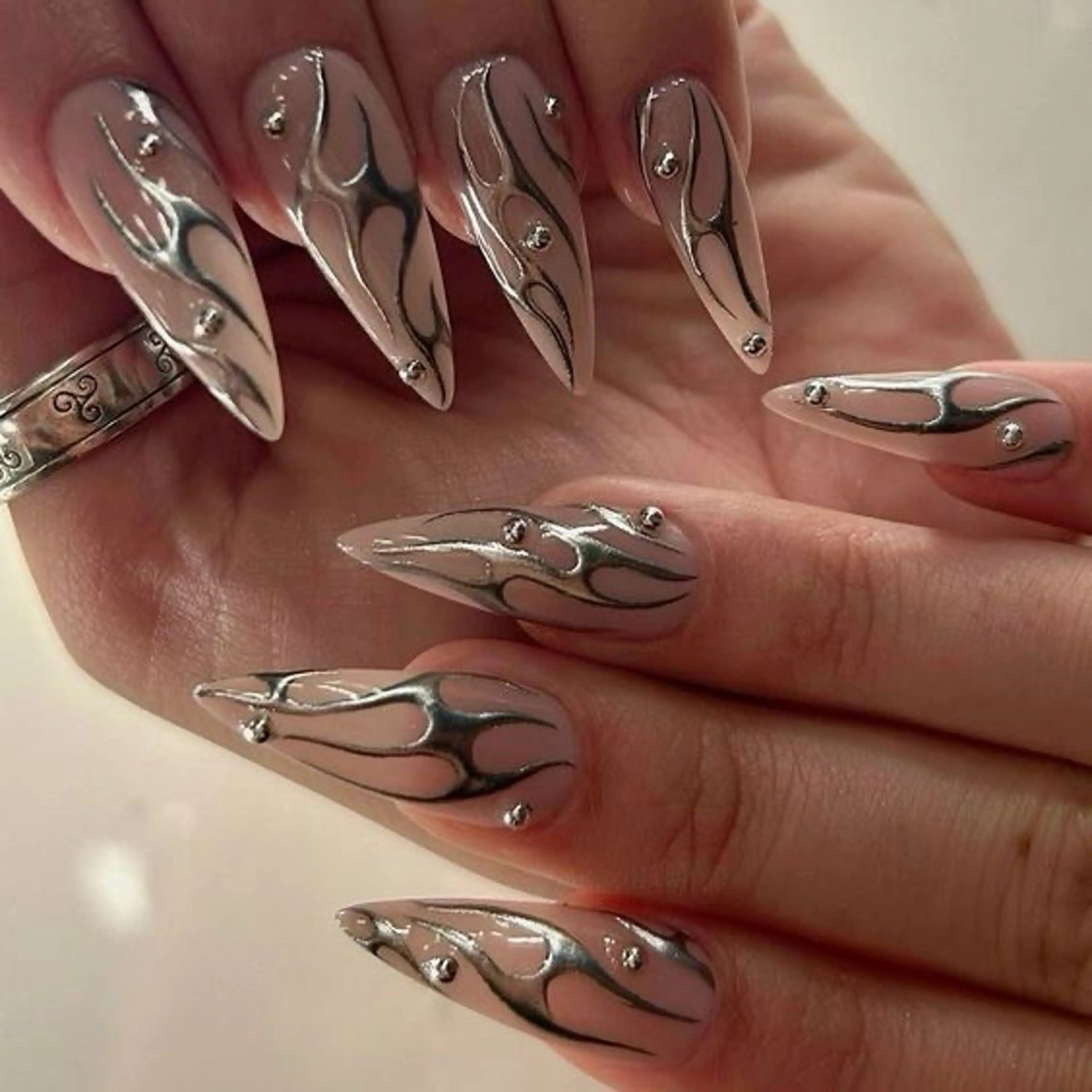 ネイル MiO Nailのネイルデザイン