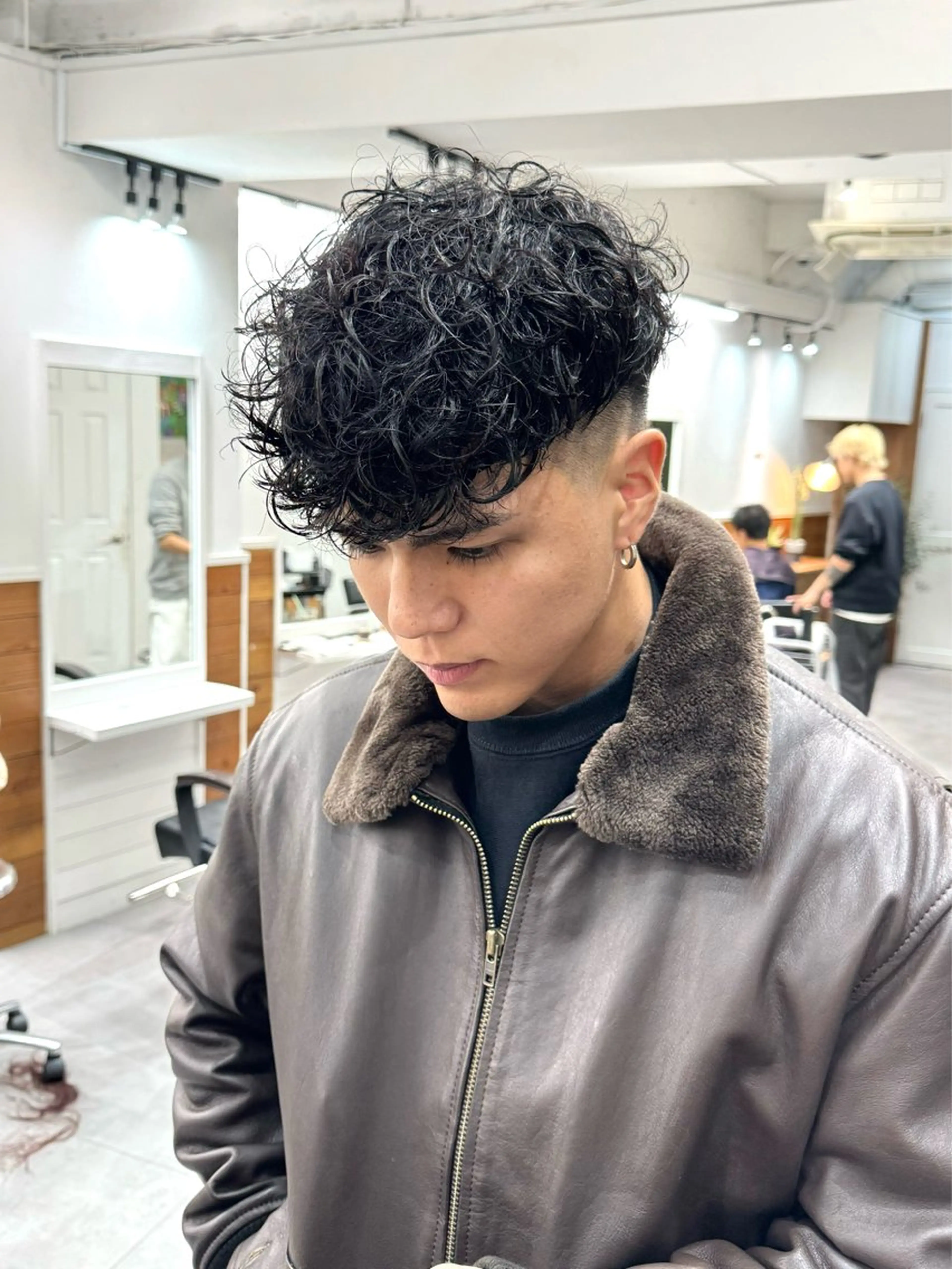 パーマ メンズ メンズパーマ スペインカール カット パーマ シャドウパーマ/ 波巻パーマYu-Kiのヘアスタイル