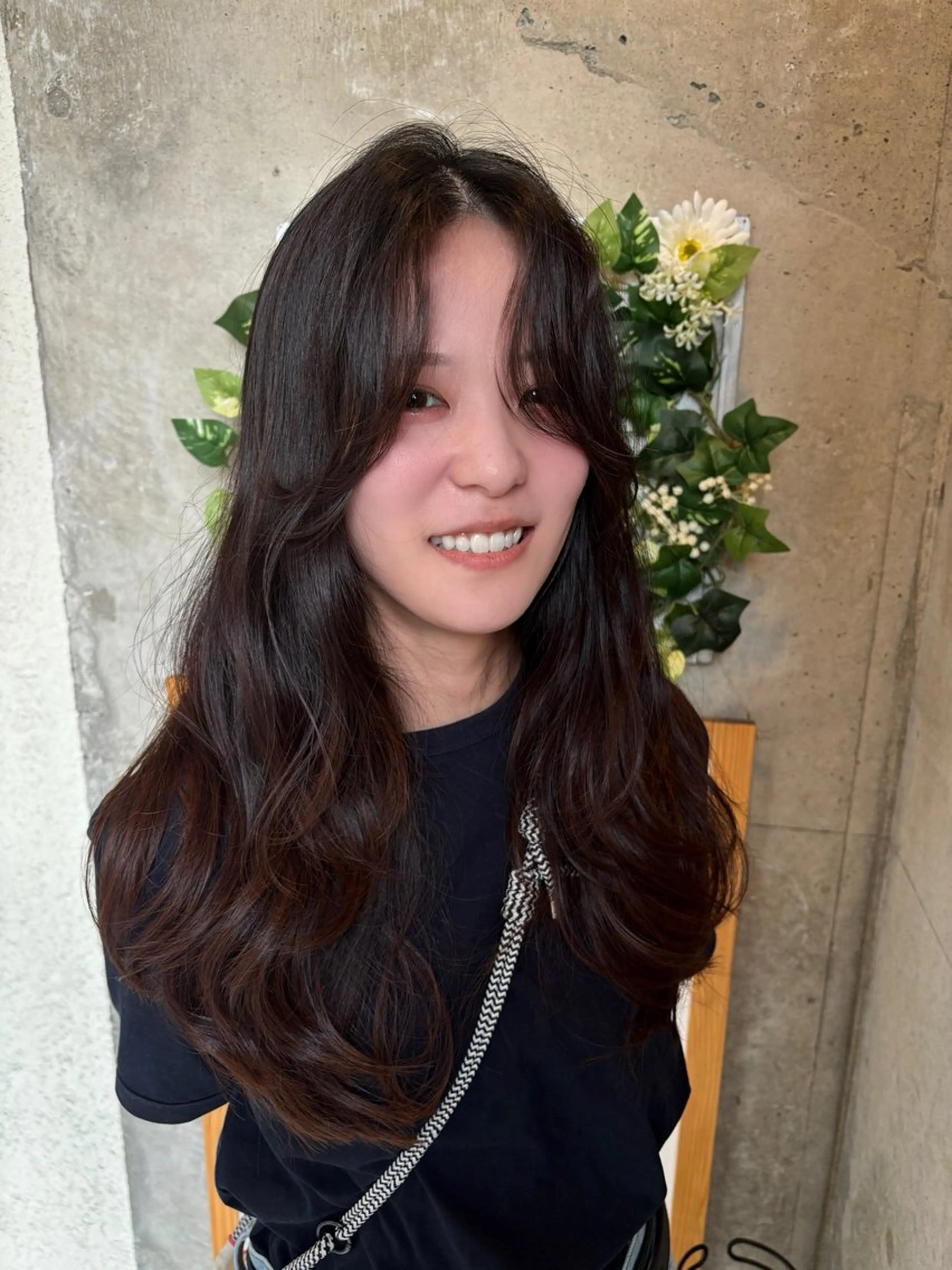 ロング Hair lol nico La所属・ヘアーロウル ニコラのヘアスタイル