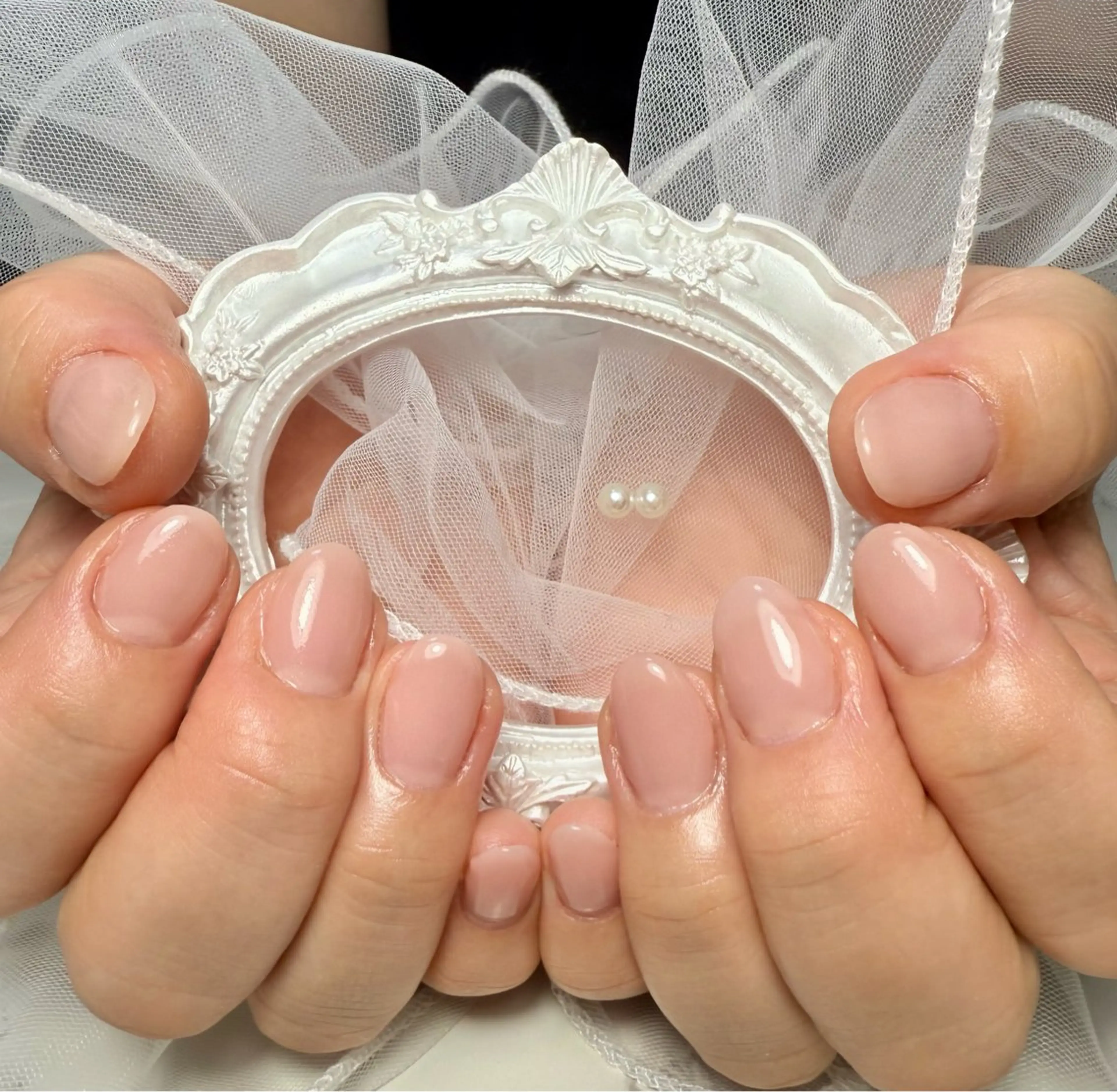 ネイル アートネイル 氷ネイル・うるうるネイル キラキラネイル ラメ(グリッター) マグネットネイル M.N_ nailのネイルデザイン