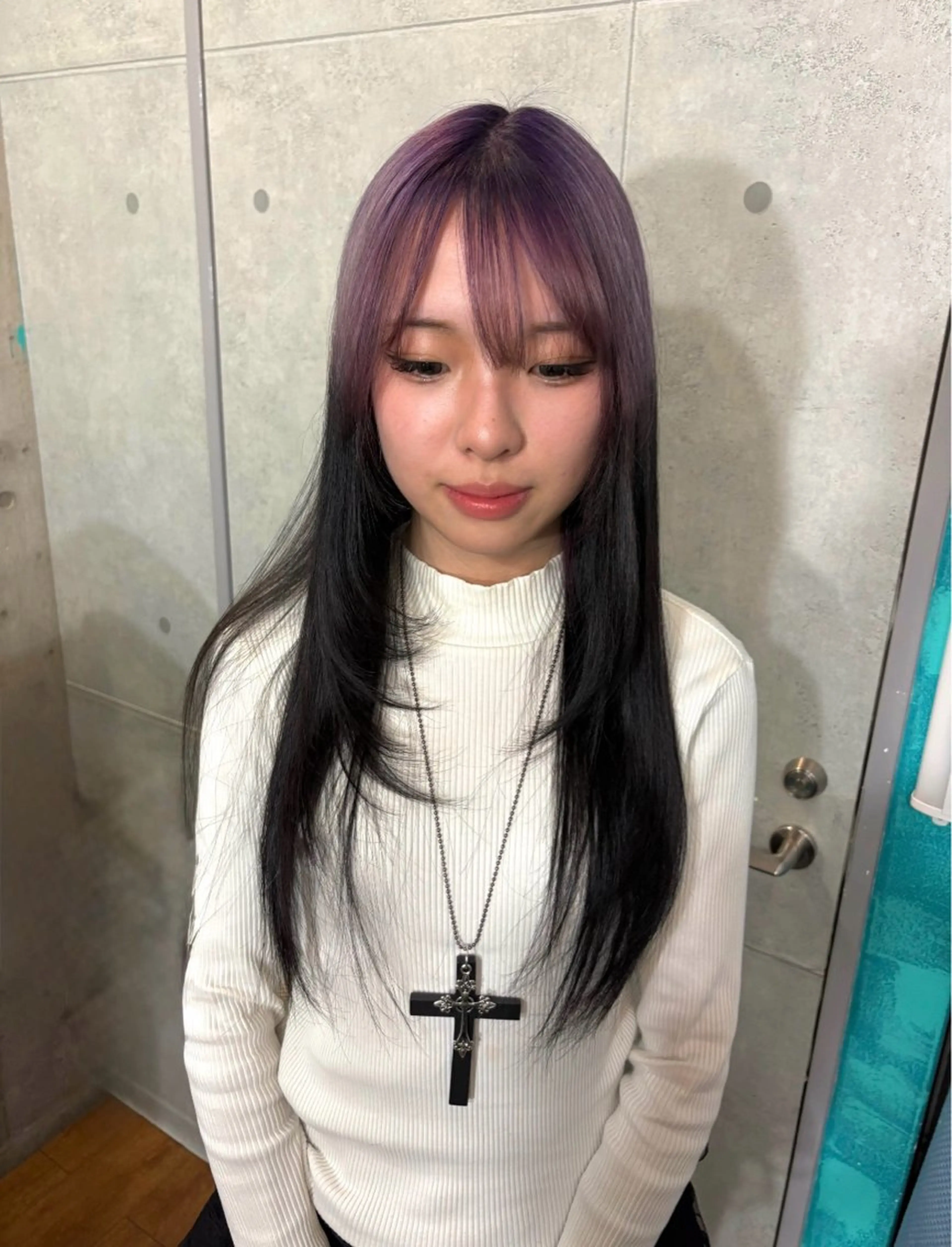 ロング カラー ヘアカラー ドアベルヘアリビング所属・加藤志保 🎗️🫧モデル募集のヘアスタイル