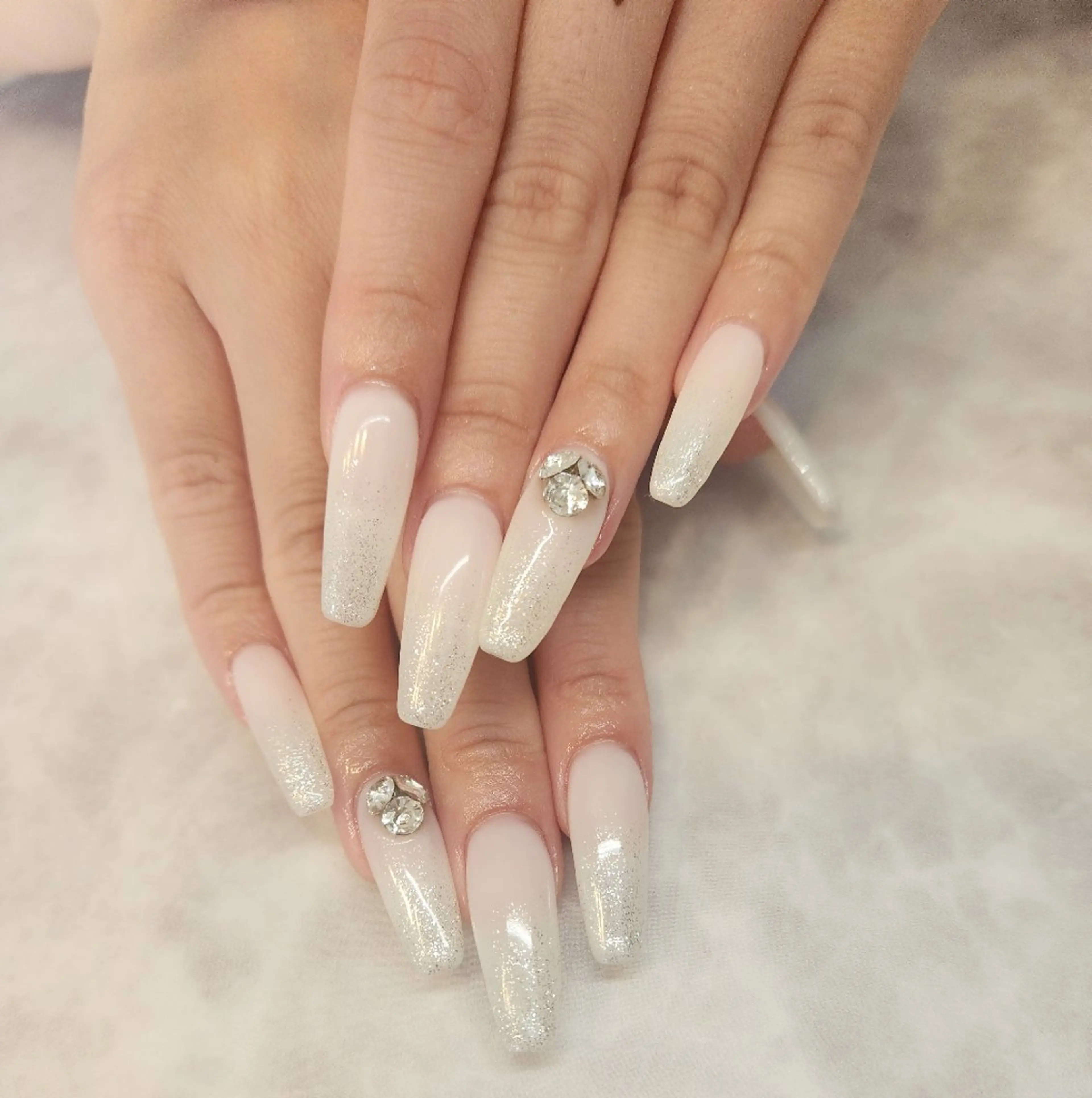 ネイル 持ち込み I.プライベートネイルサロン所属・I.プライベート ネイルサロンの眉毛・アイブロウイメージ