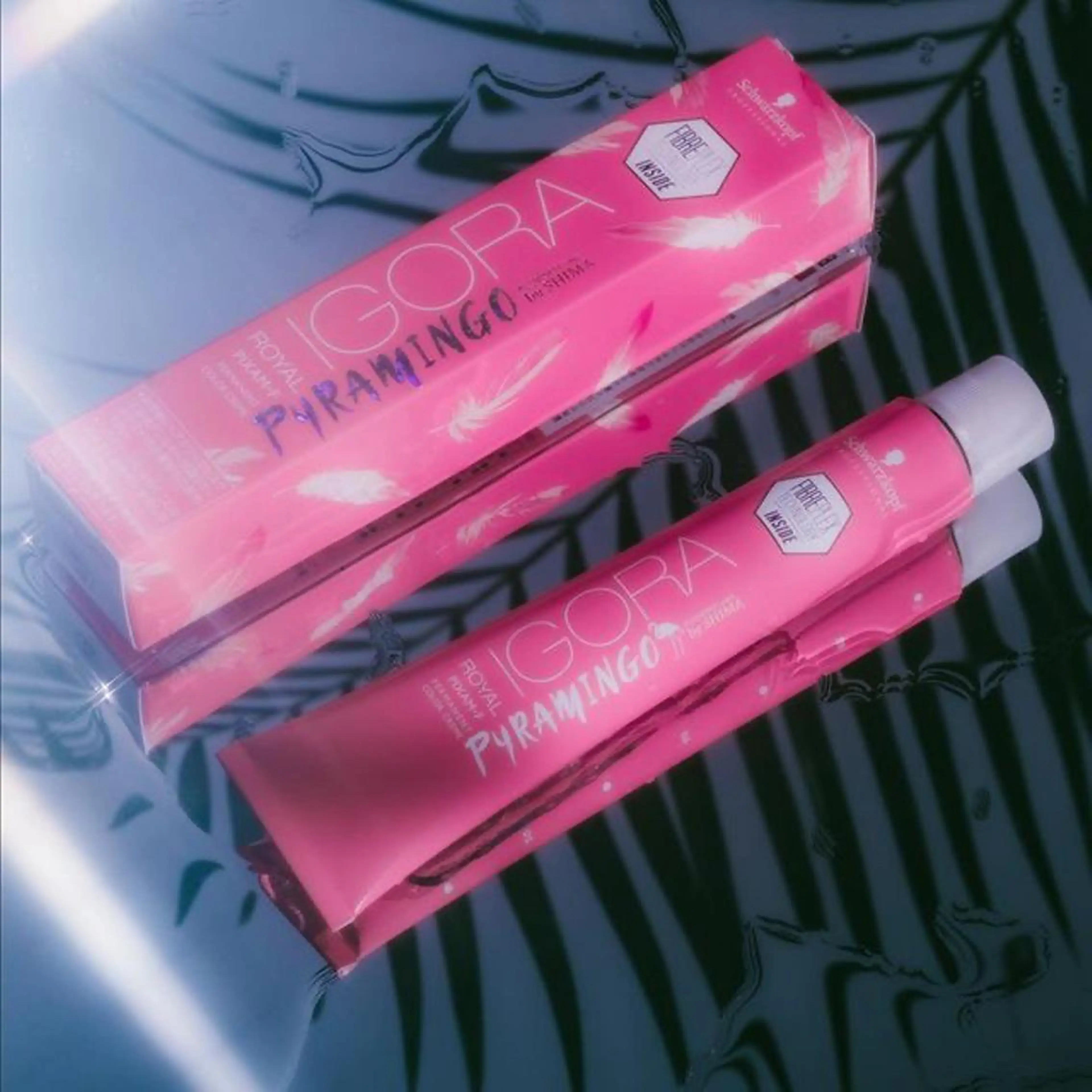 セミロング カラー カミノア所属・1月予約解放しまし たイルミナ公認荒井のヘアスタイル