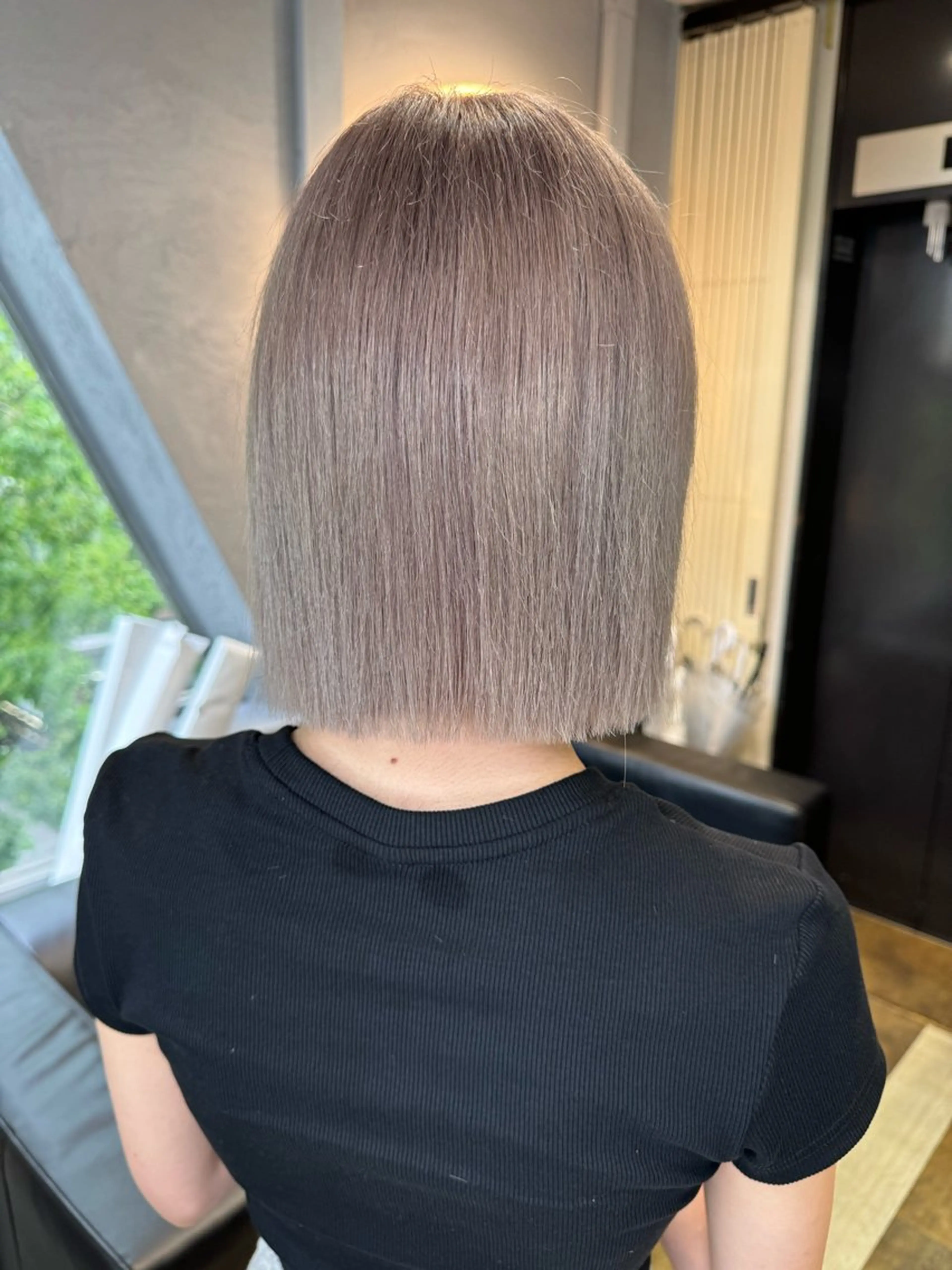 ショート カラー dao/ミルクティー /ブラウン/ブロンドのヘアスタイル