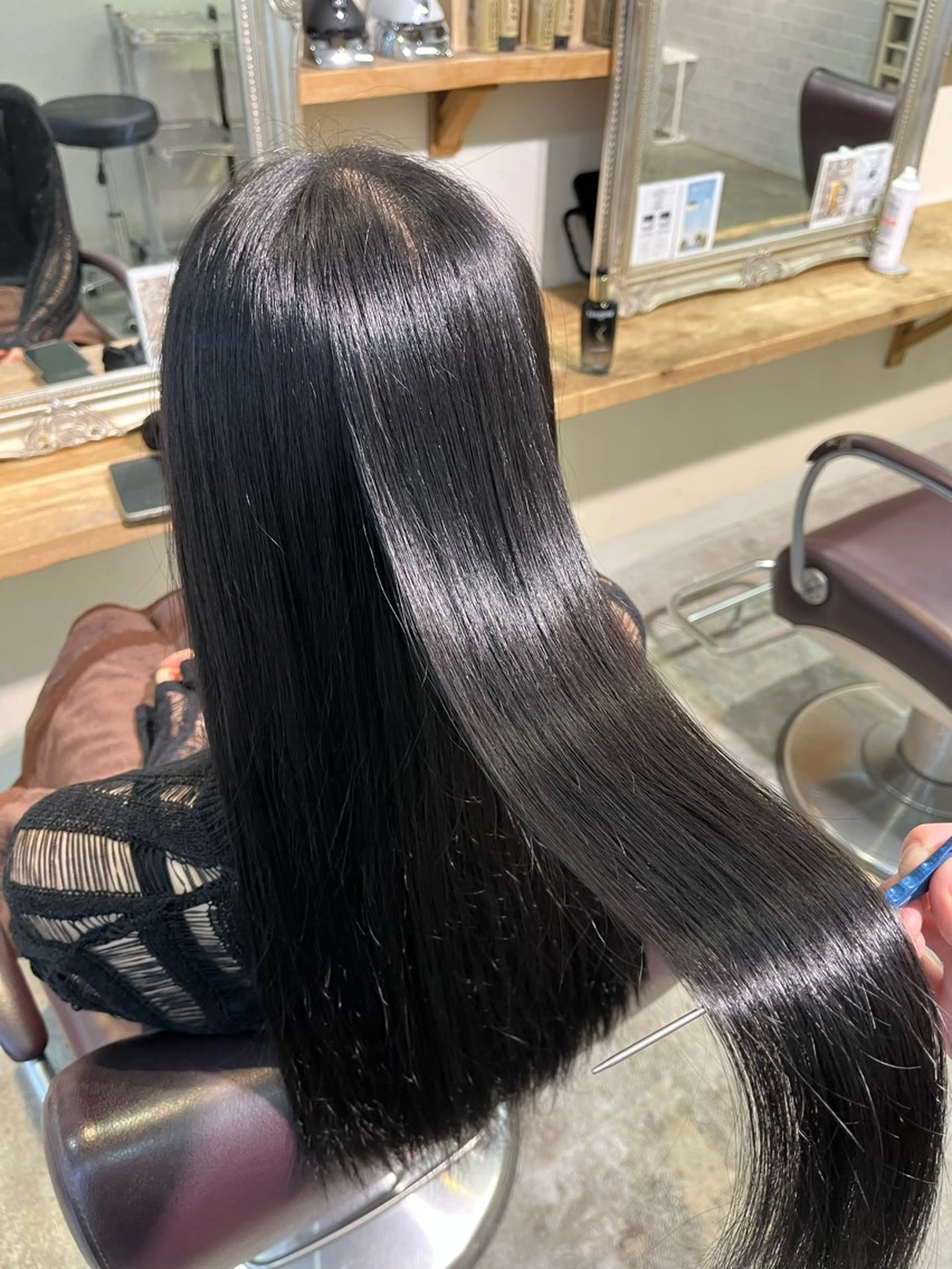 ロング カラー ヘアカラー トリートメント フェザーパーマ🌙 毛流れ yuzukiのヘアスタイル