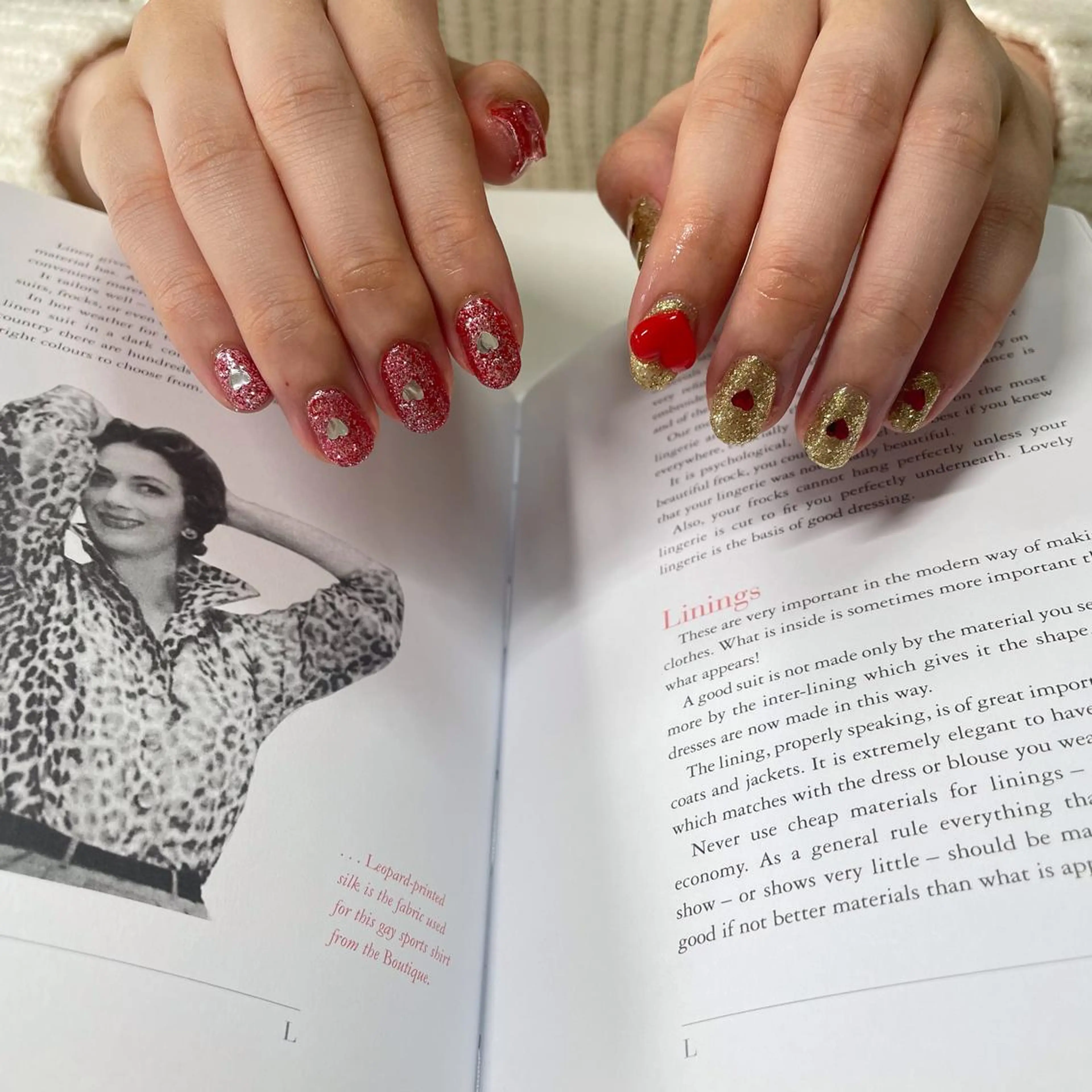 ネイル ゴールド ハート ラメ(グリッター) chai大阪上本町 sayakaのネイルデザイン