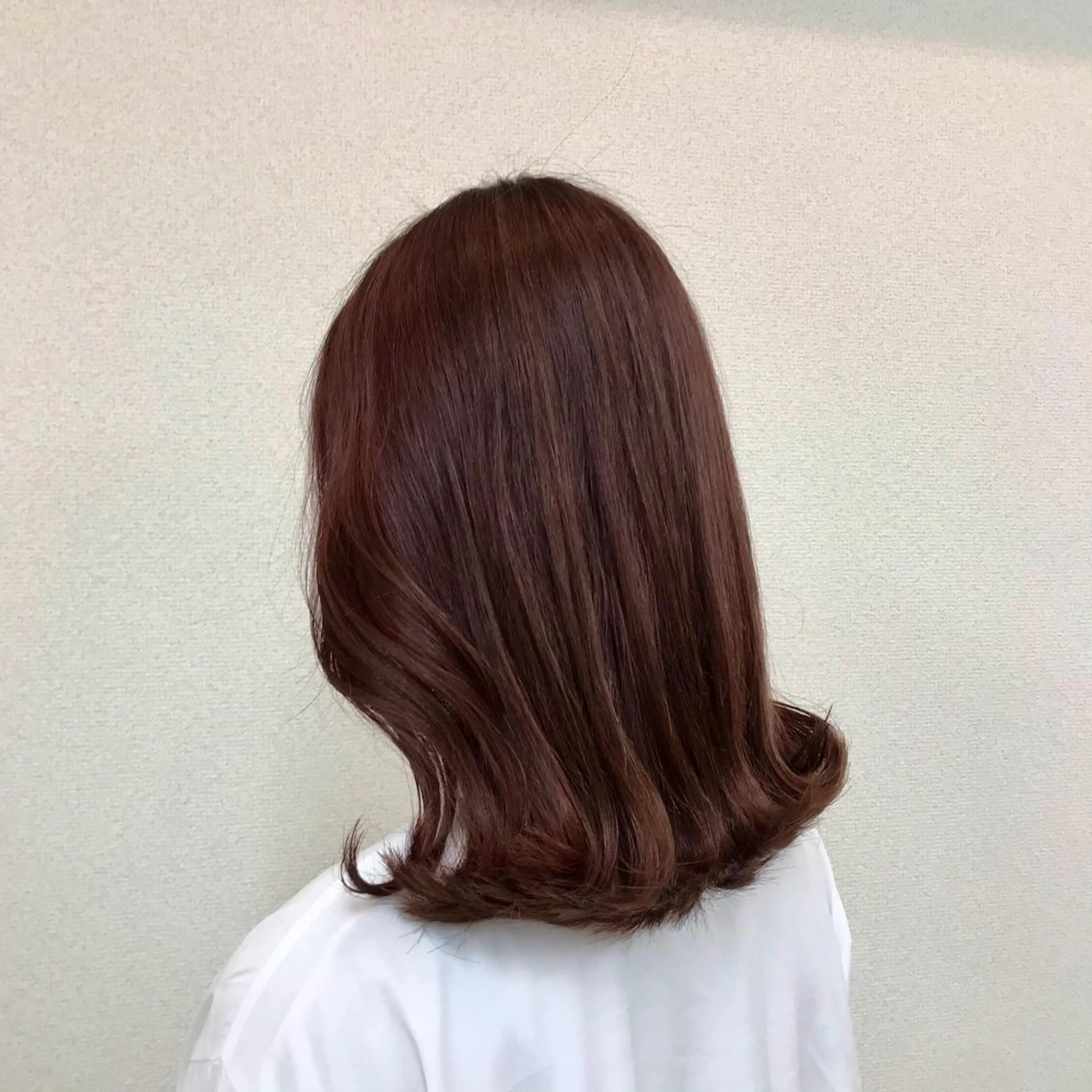 ミディアム 松本平太郎美容室大宮店所属・もりたみかこ 美容師お休み中のヘアスタイル