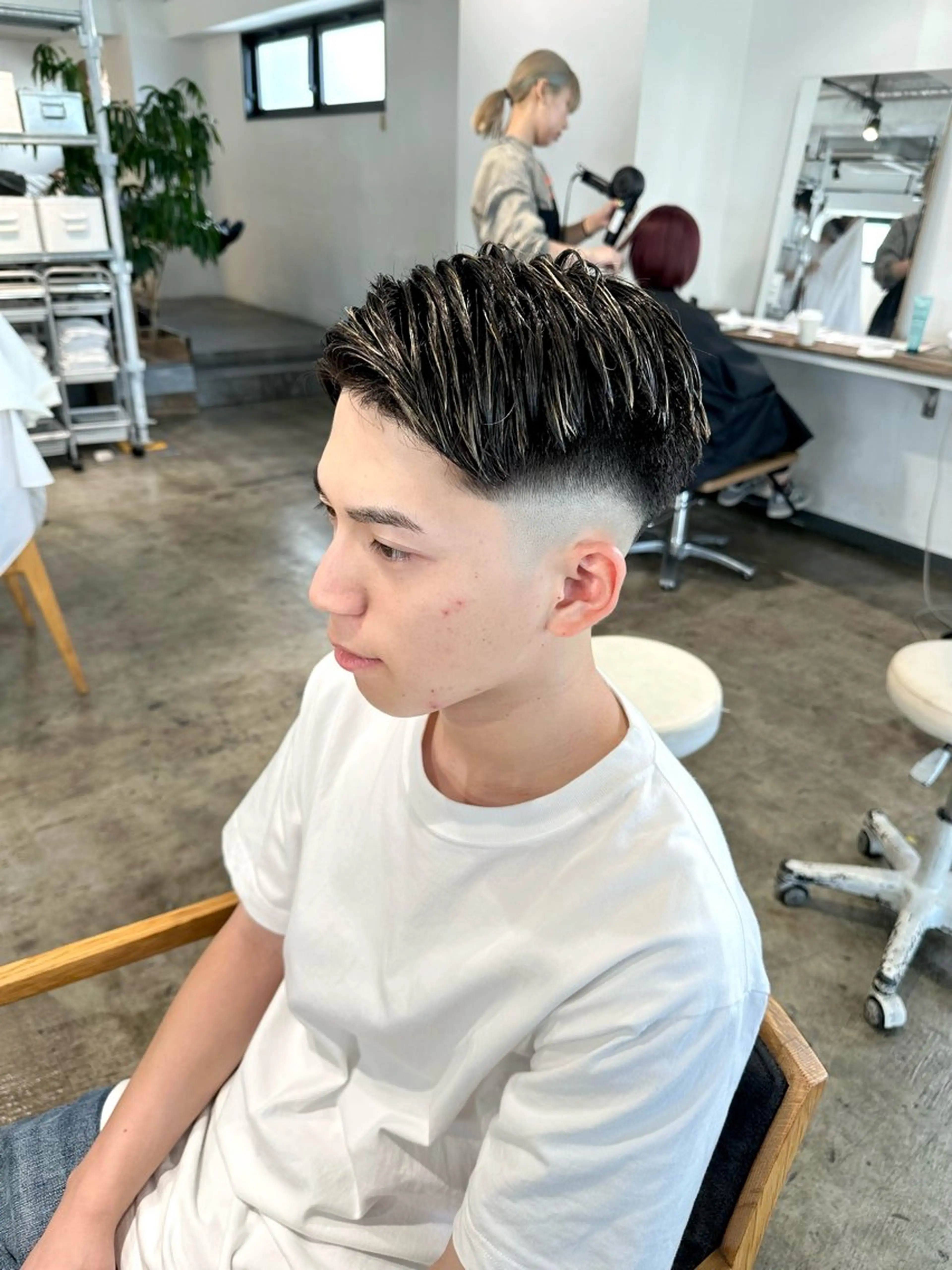 メンズ フェードカット 七三 スキンフェード 刈り上げ カット 骨格補正施術/メンズ 専門美容師/YUYAのヘアスタイル