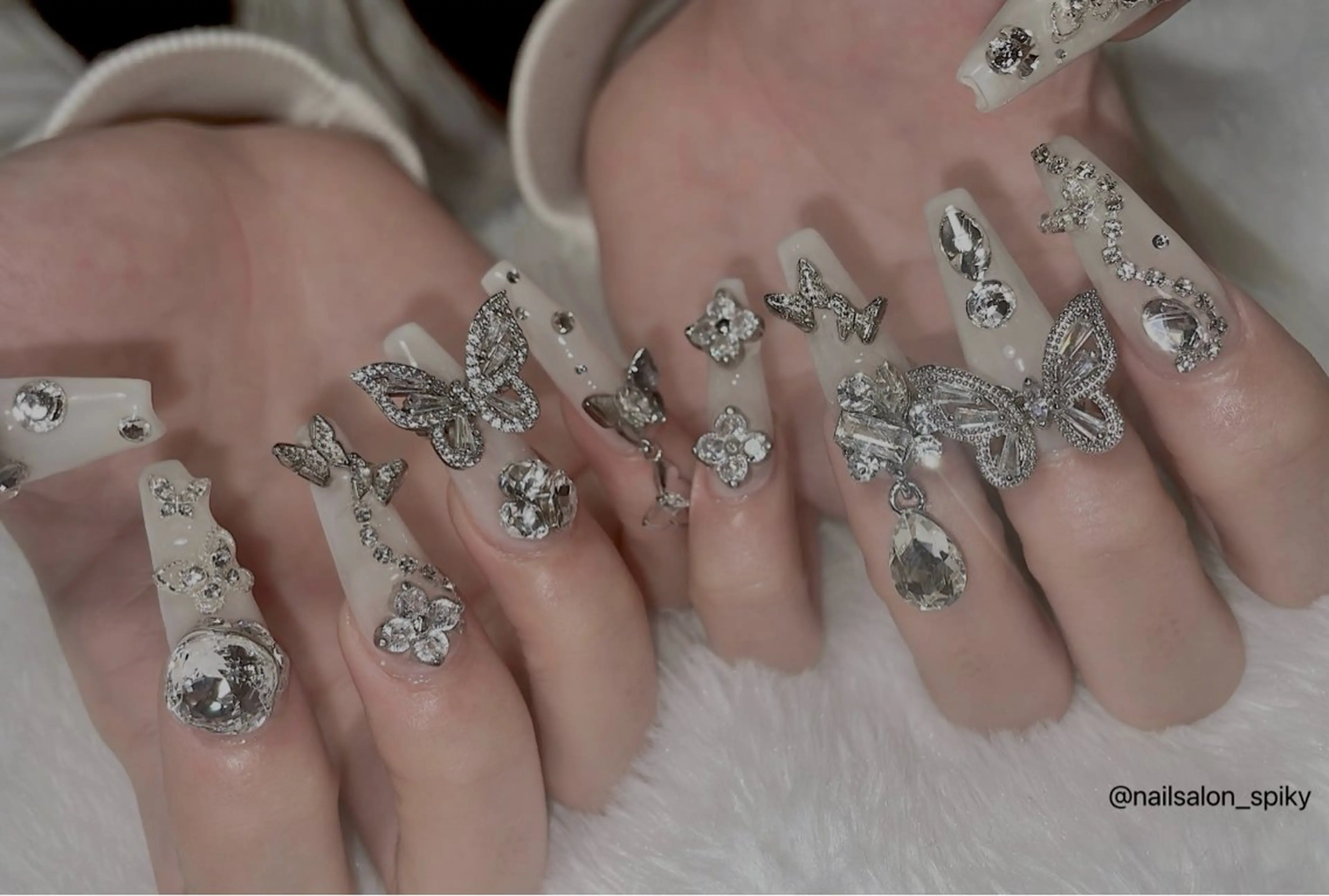 ネイル Spiky とうげ ふうかのネイルデザイン