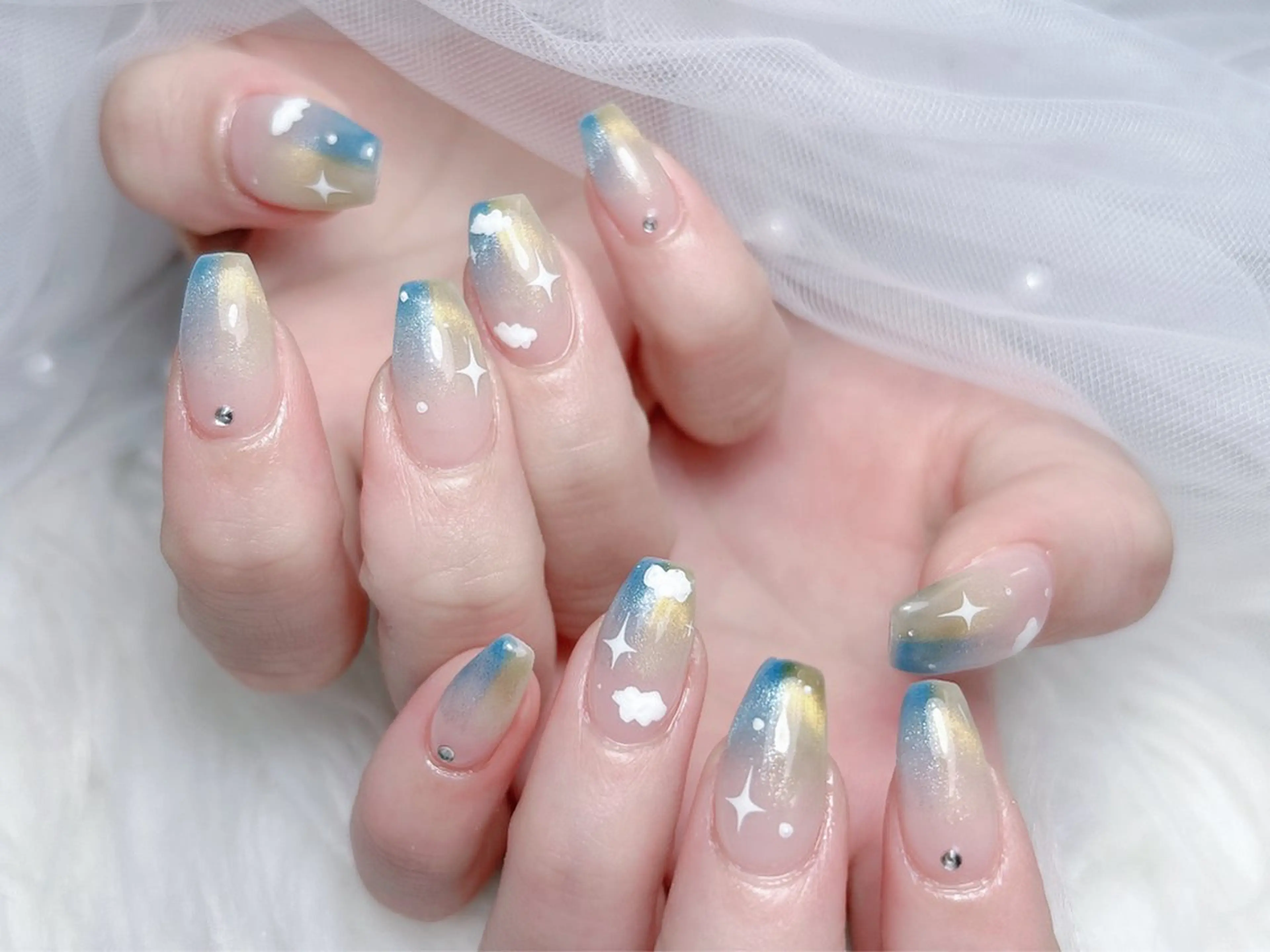 ネイル 成人式 ロングネイル マグネットネイル 大理石ネイル(マーブル) リボン ハンドネイル MoMoA Nail ネイル長さ出し専門店のネイルデザイン