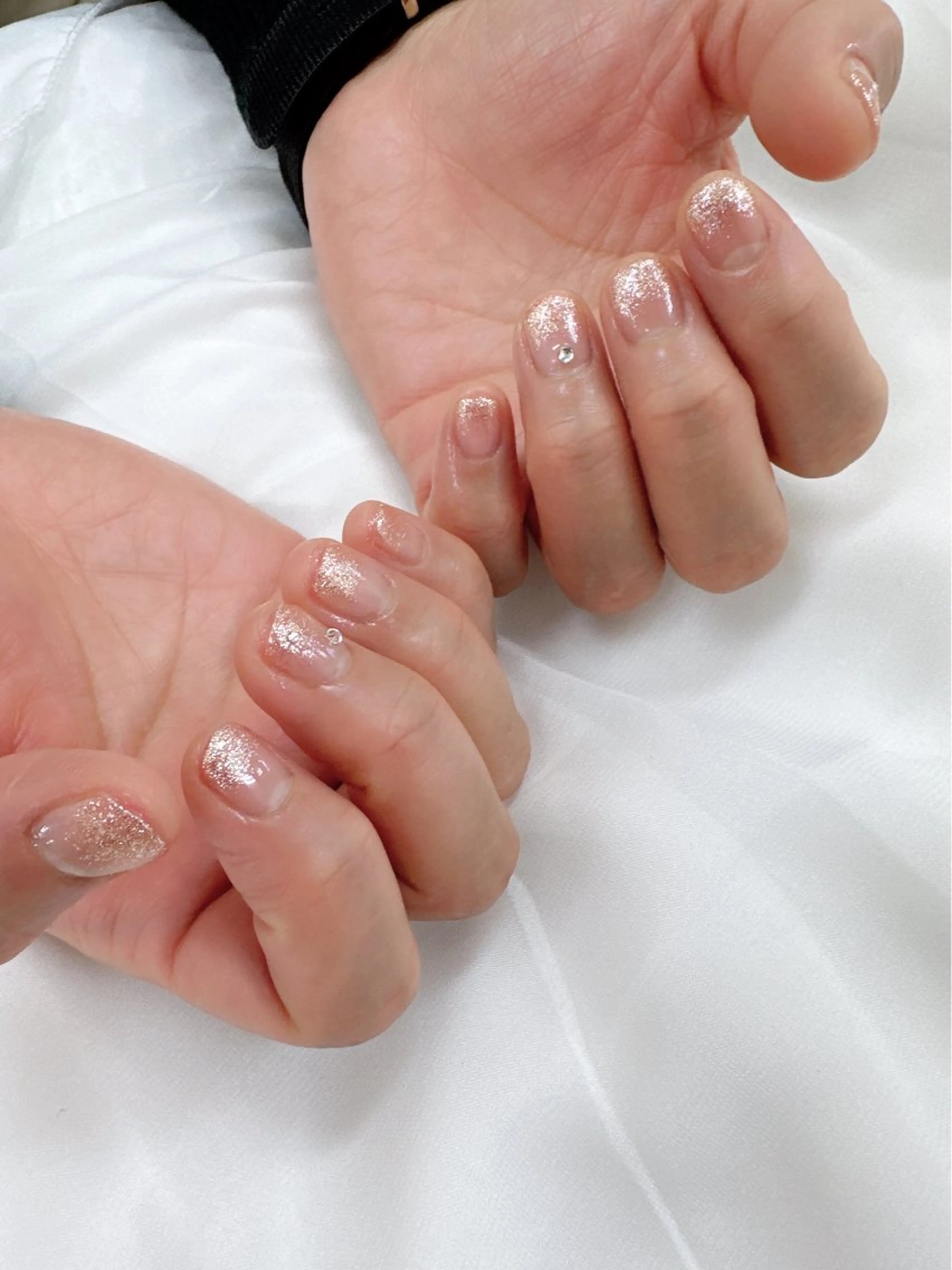 ネイル ハンドネイル カラーズビューティサロン所属・石井 桃子のネイルデザイン