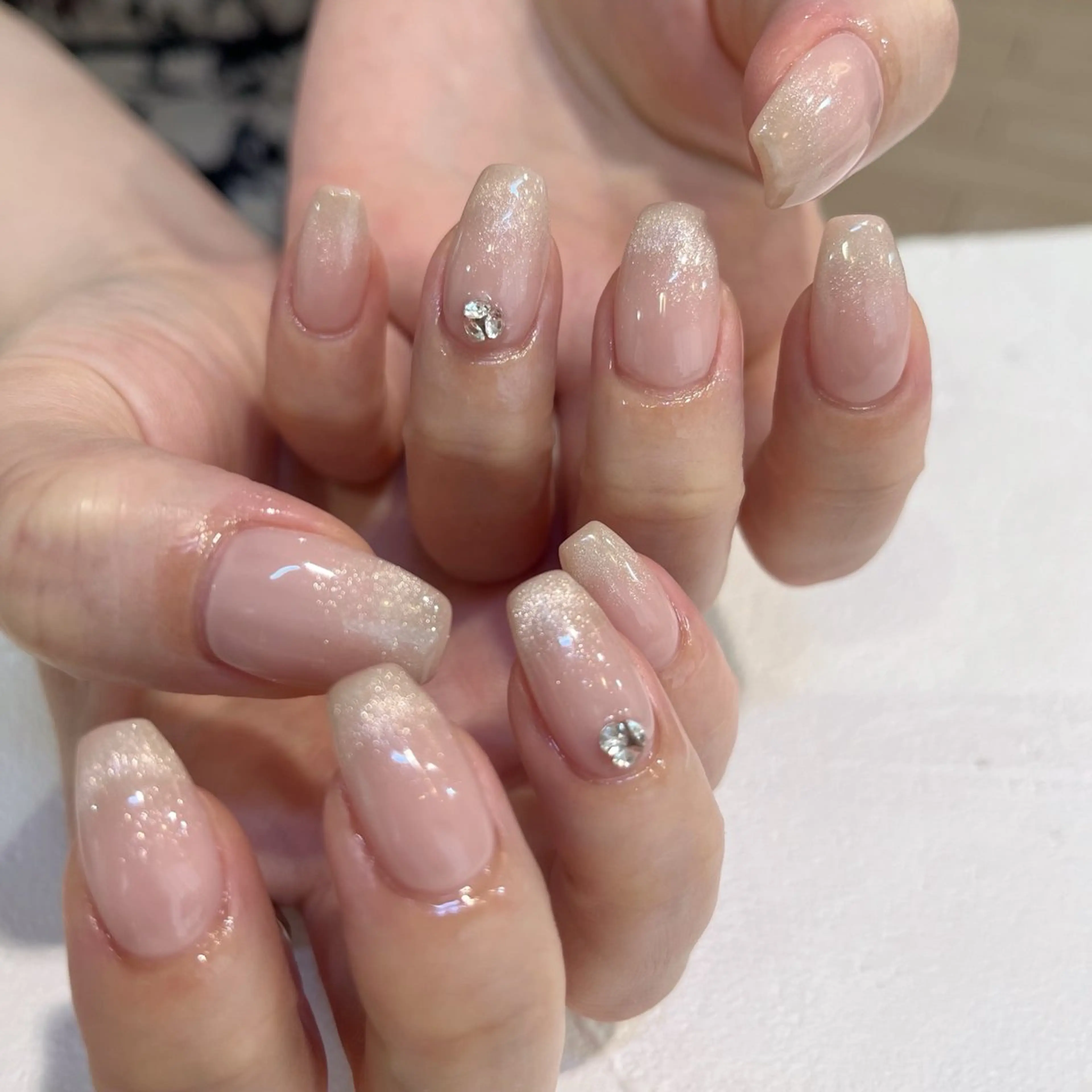 ネイル ハンドネイル 鈴木 里奈のネイルデザイン