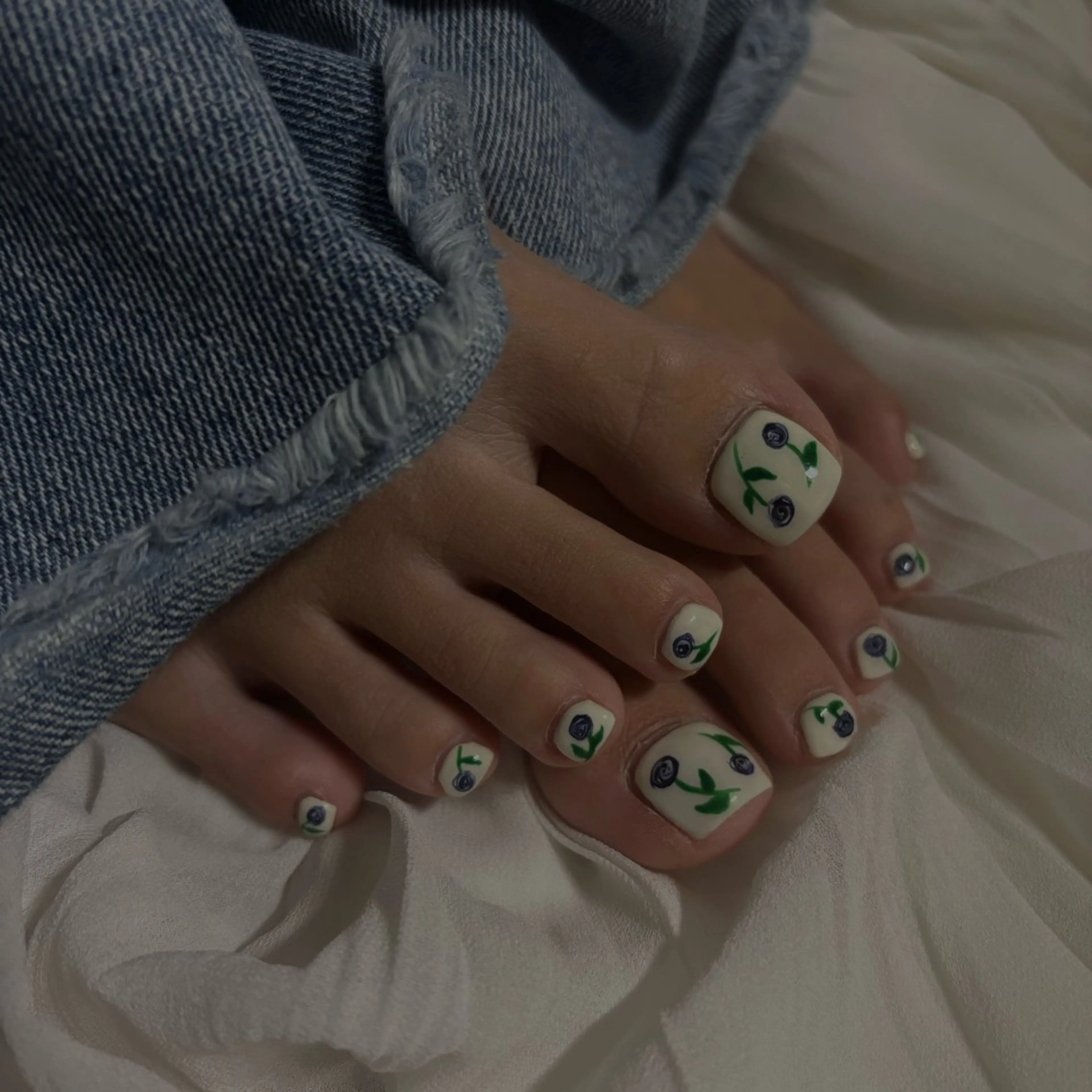 ネイル フットネイル 爪塗屋 さんのネイルデザイン