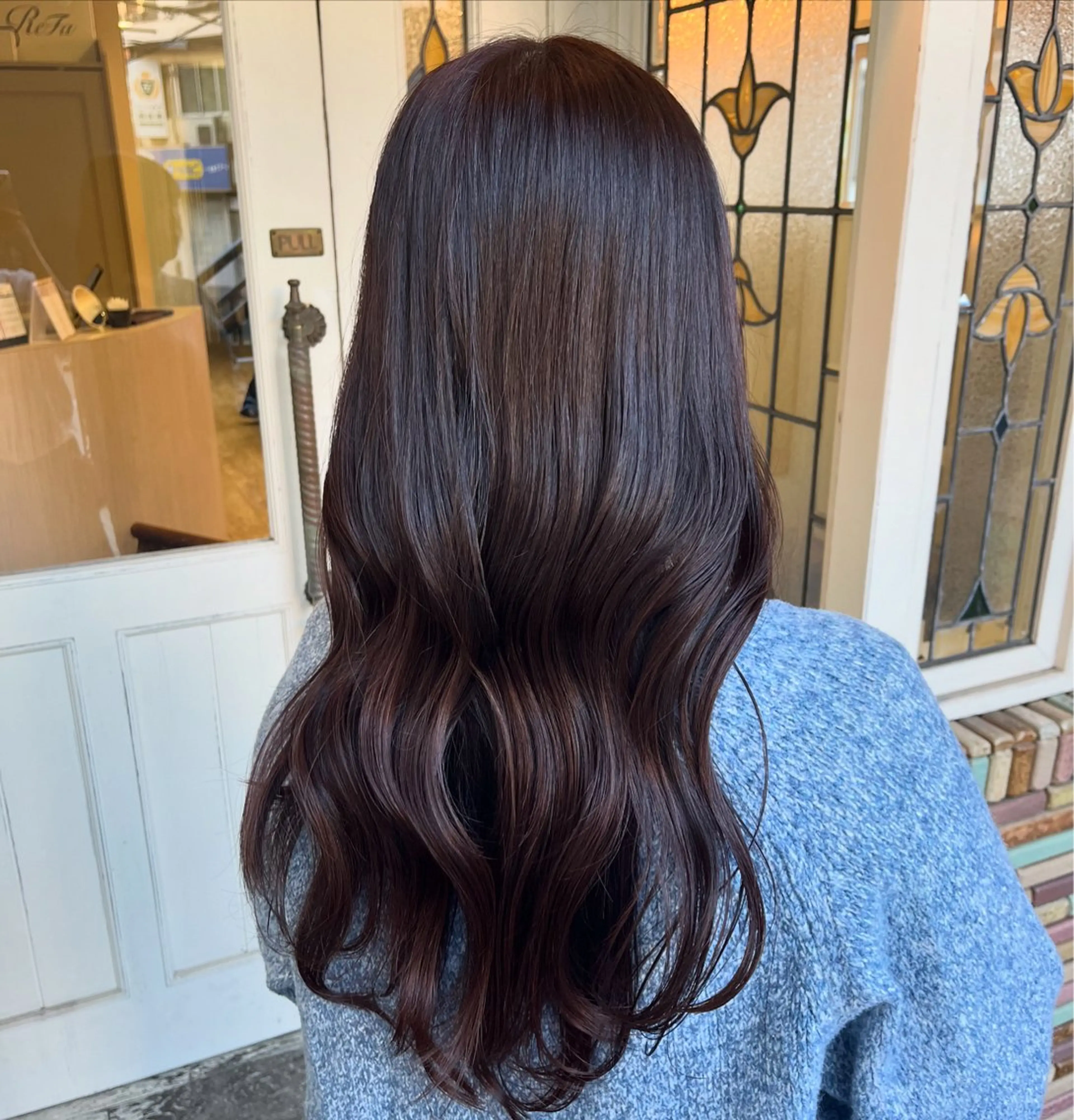 ロング カラー カット ヘアカラー 縮毛矯正 トリートメント 【艶髪カラー】 omiのヘアスタイル