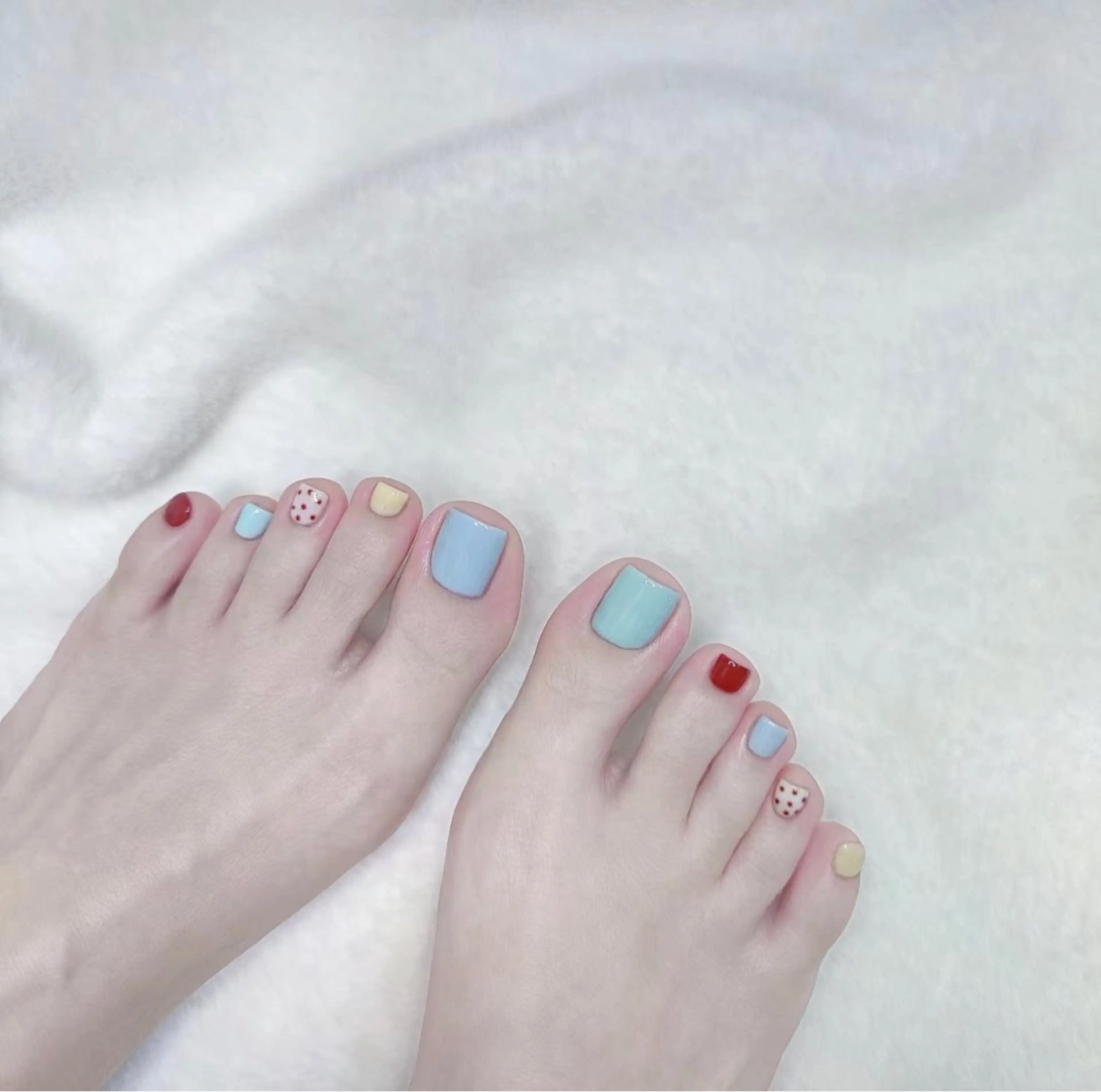 ネイル フットネイル フットネイル ⭐️Syu Rei⭐️のネイルデザイン