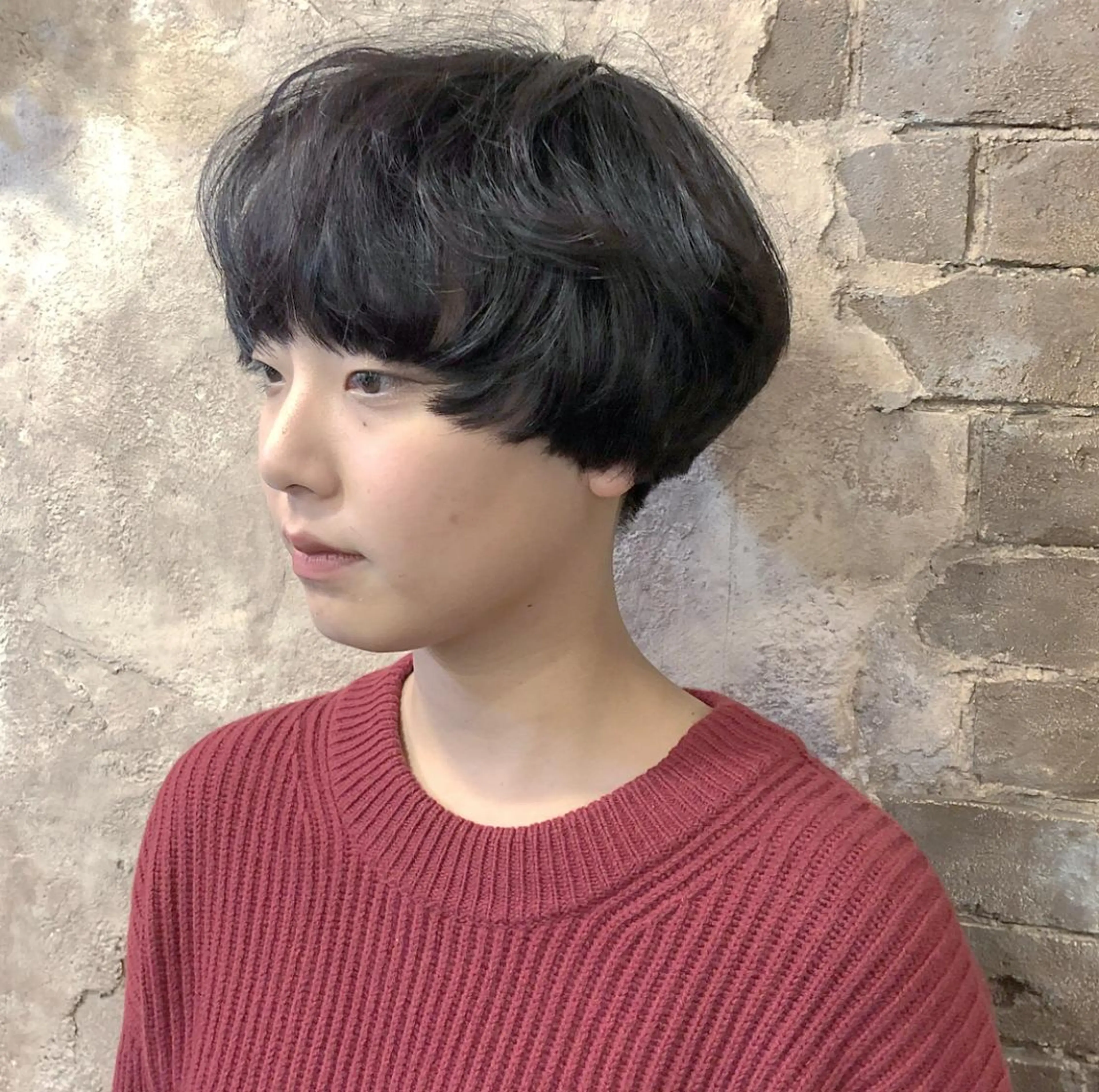 ショート カラー ブリーチ、パーマ 西部笑のヘアスタイル