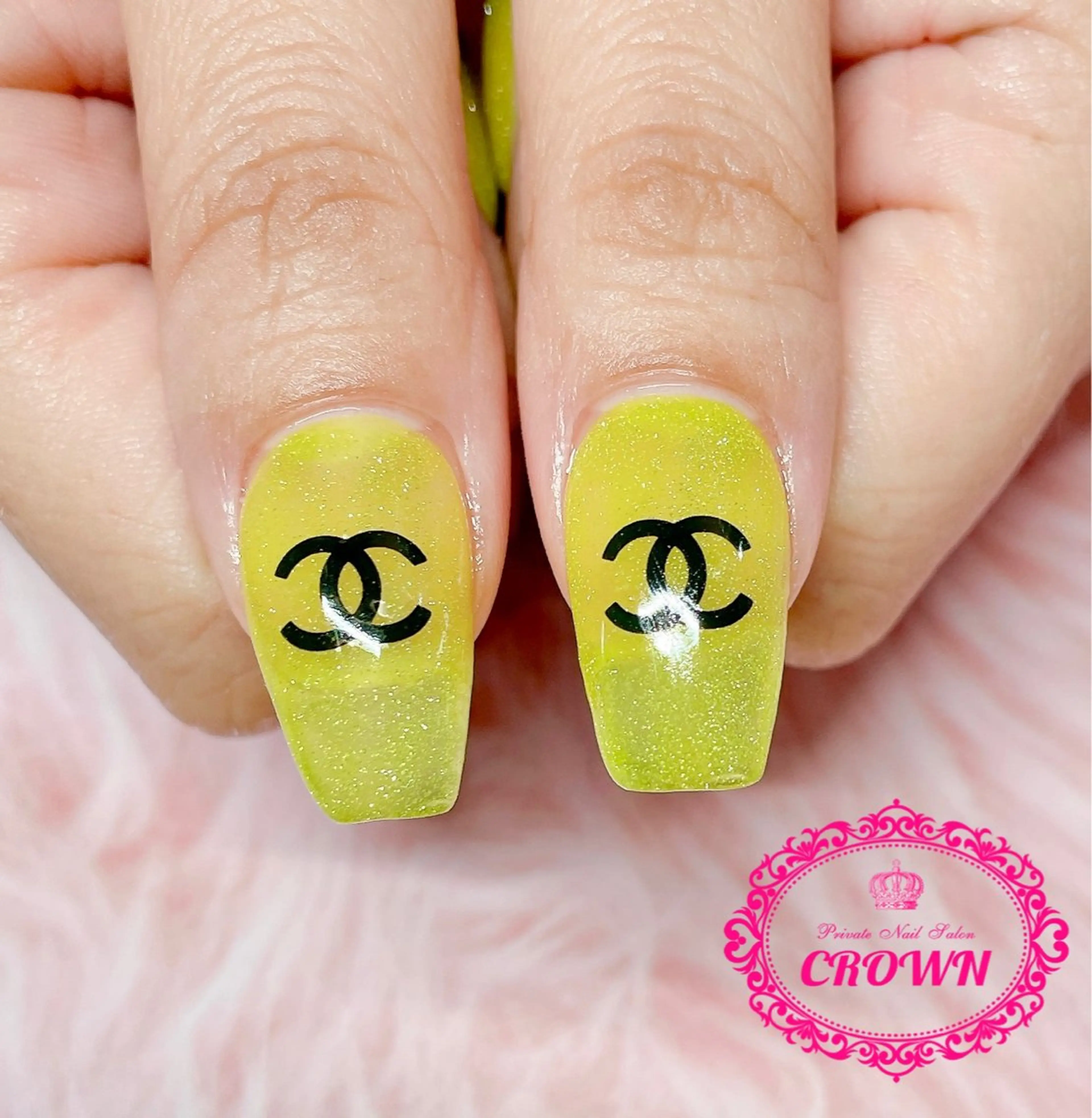 ネイル CROWN プライベートサロンのネイルデザイン