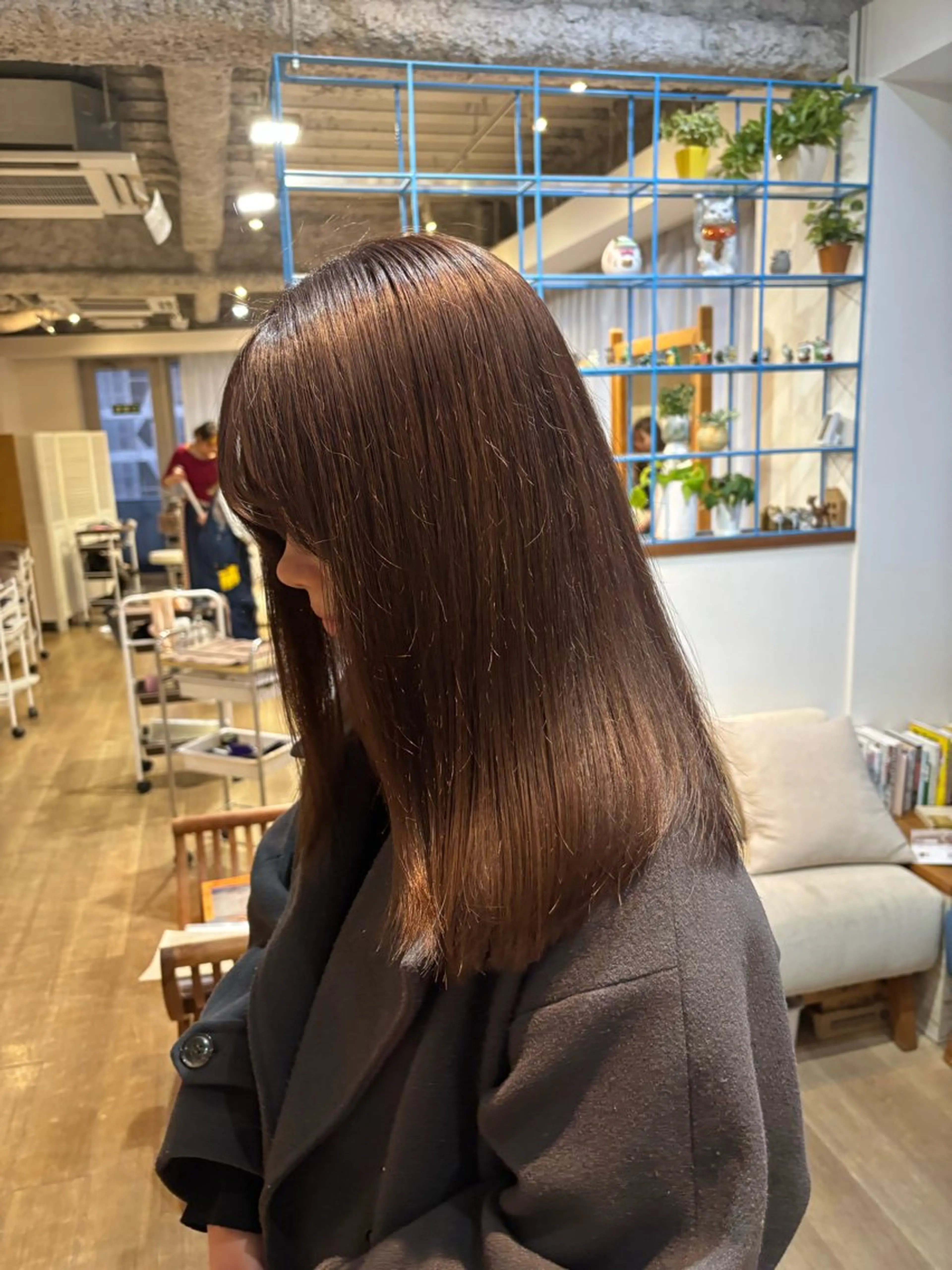 セミロング カラー ブラウンカラー カット ヘアカラー トリートメント RINNO🌷艶髪/ 透明感&艶カラーのヘアスタイル