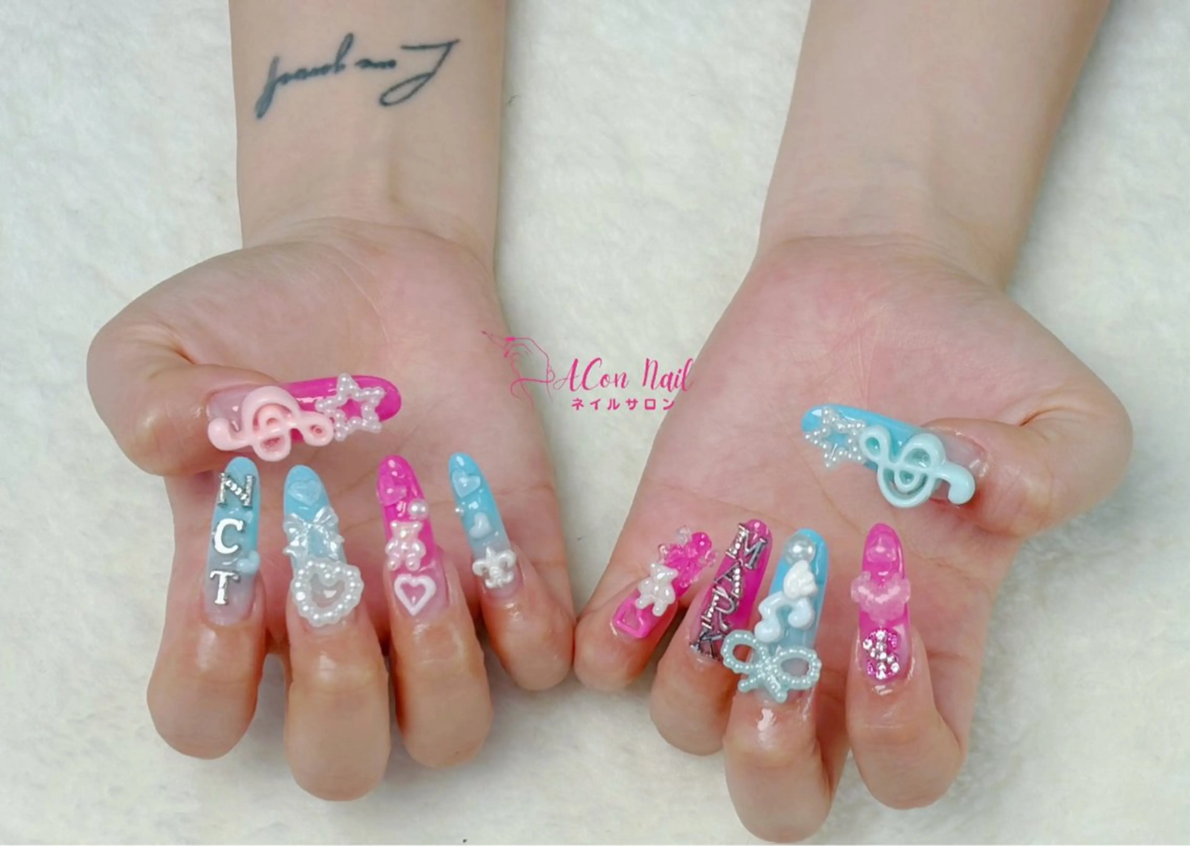ネイル 桜ネイル 長さ出し フラワーネイル フレンチネイル ジェルネイル ハンドネイル AConNailSalon所属・ACon NailSalonのネイルデザイン