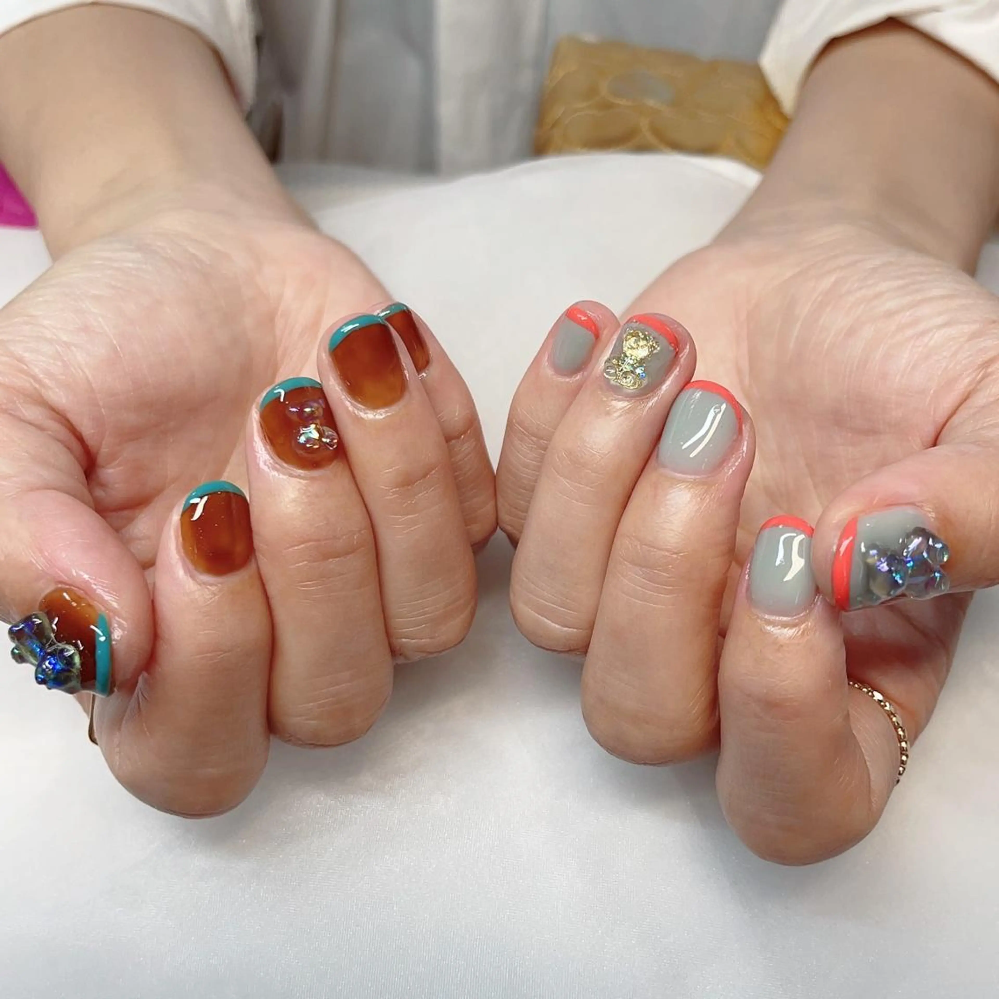 ショート ハンドネイル ハンドケア 💜MIYA nail川崎店のネイルデザイン