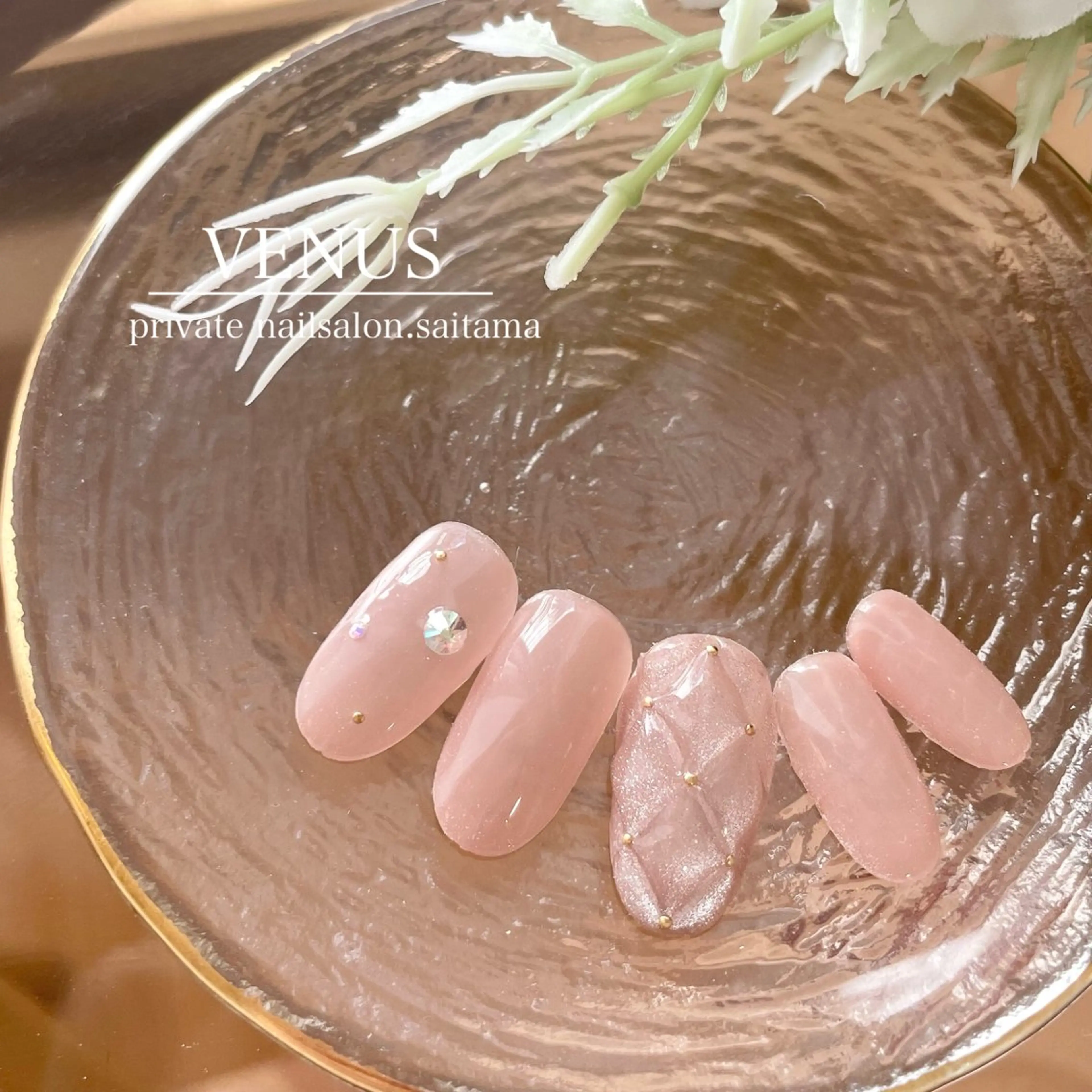 ネイル マグネットネイル ハンドネイル nailsalon VENUSのネイルデザイン