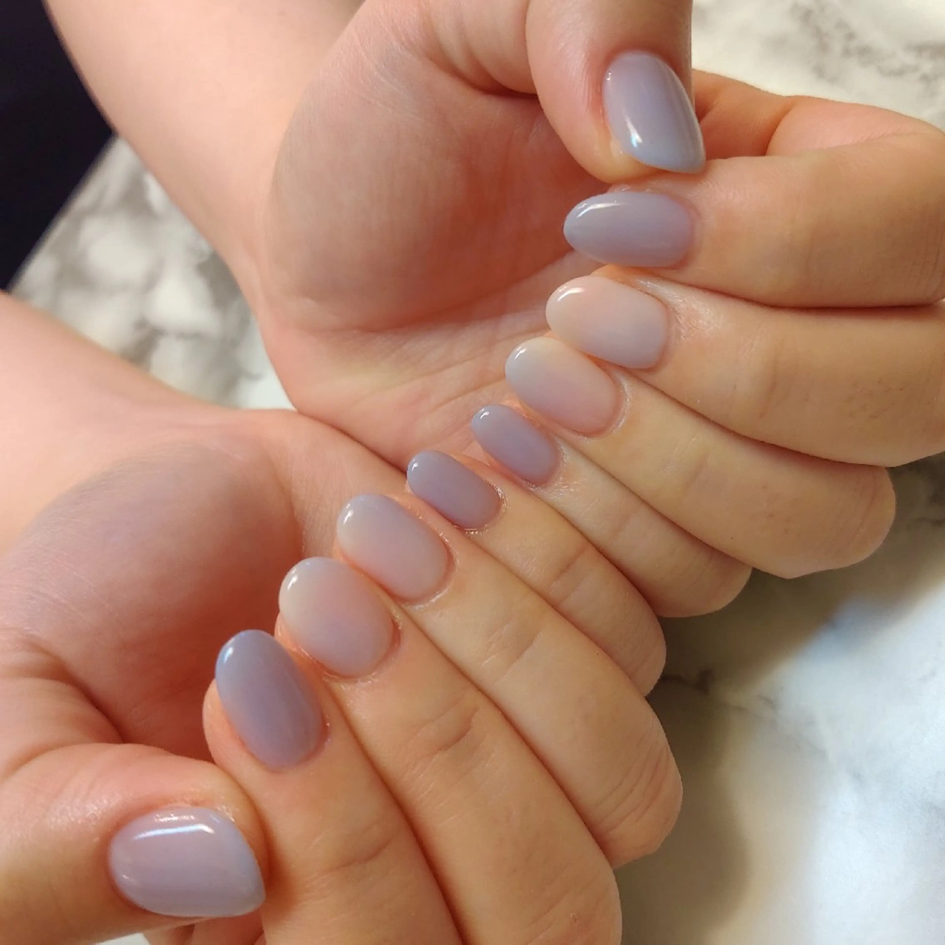 ネイル ニュアンスネイル ジェヌインネイル 河内のネイルデザイン