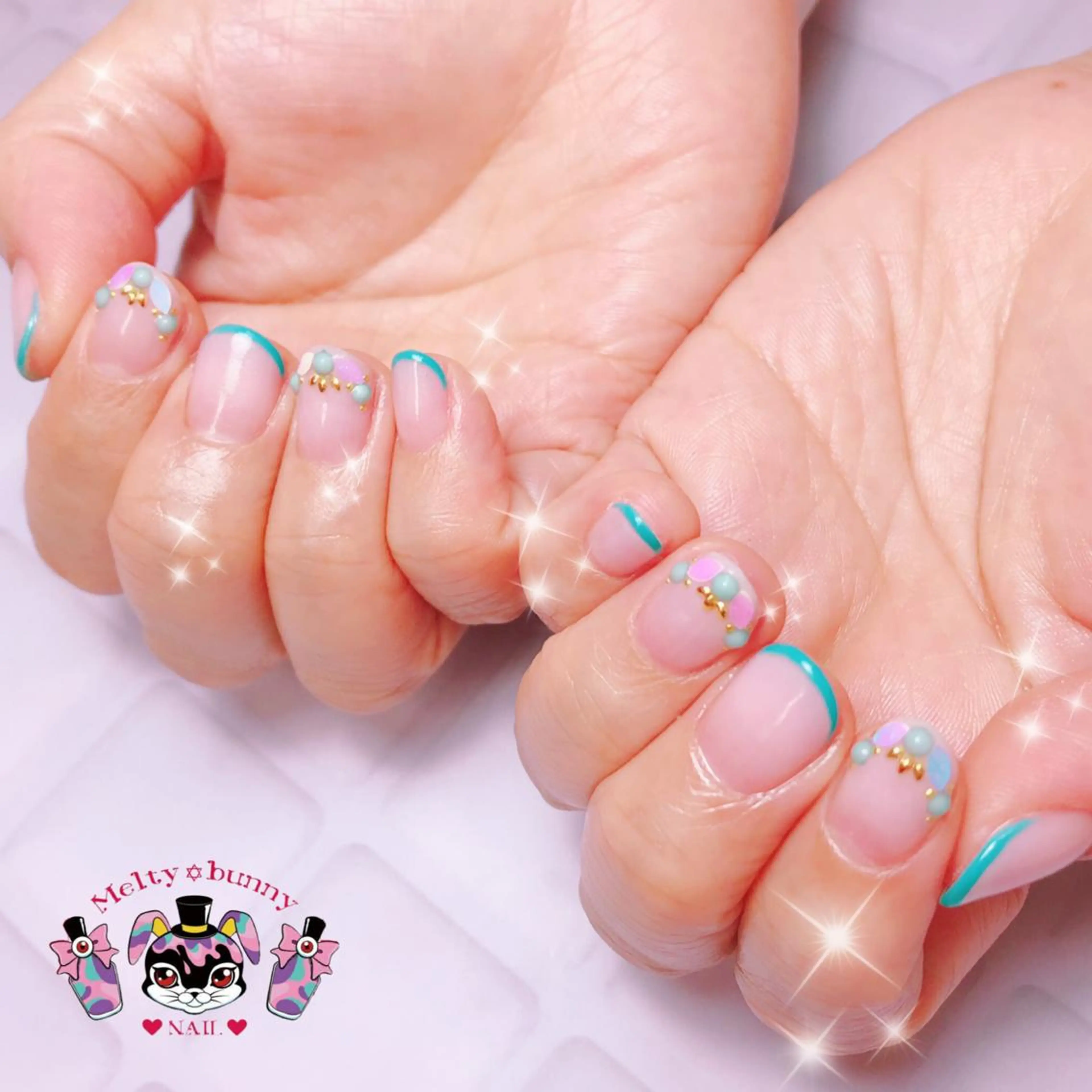 ネイル 深爪を断らない スカルプ高評価店のネイルデザイン