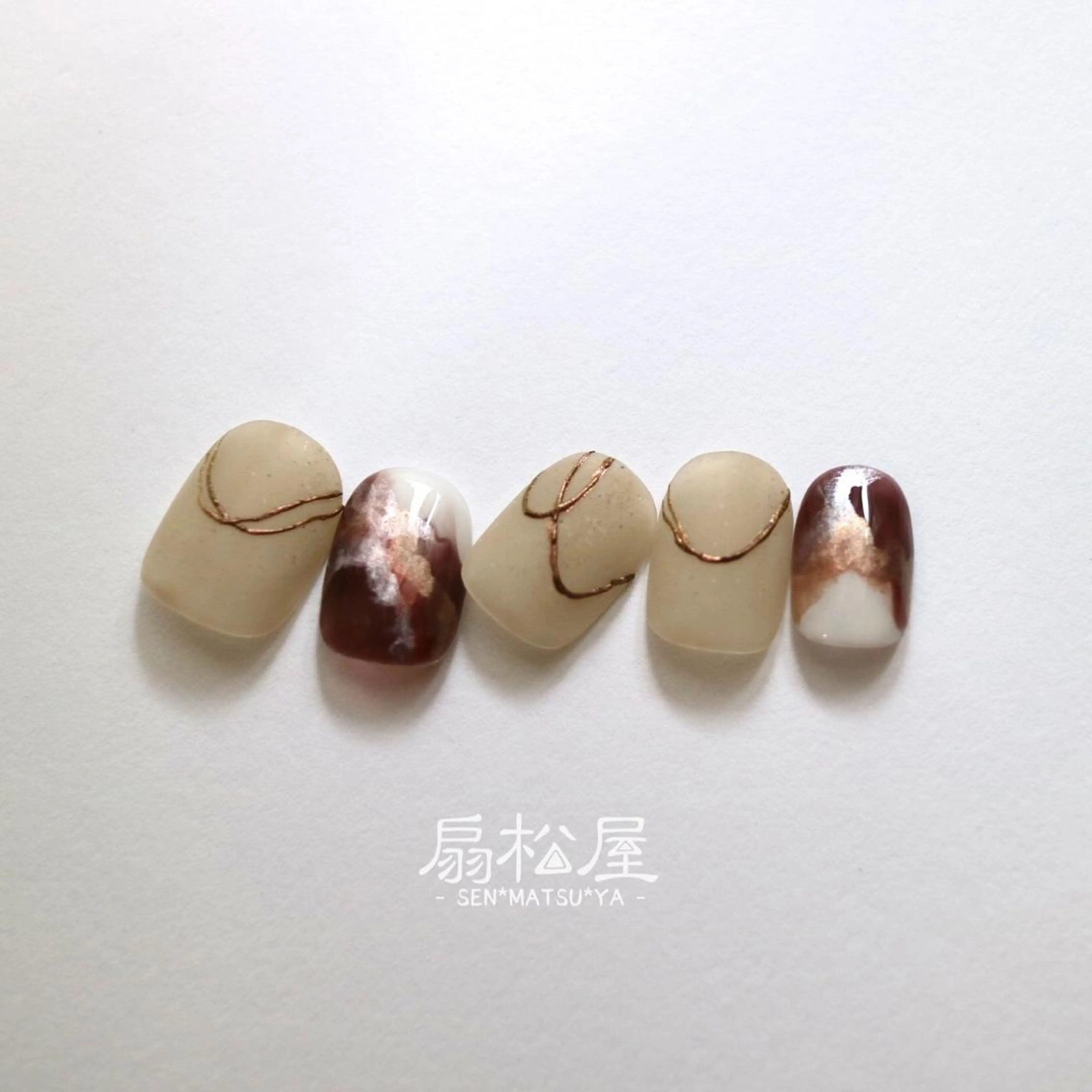 ネイル 扇松屋 marie.nのネイルデザイン