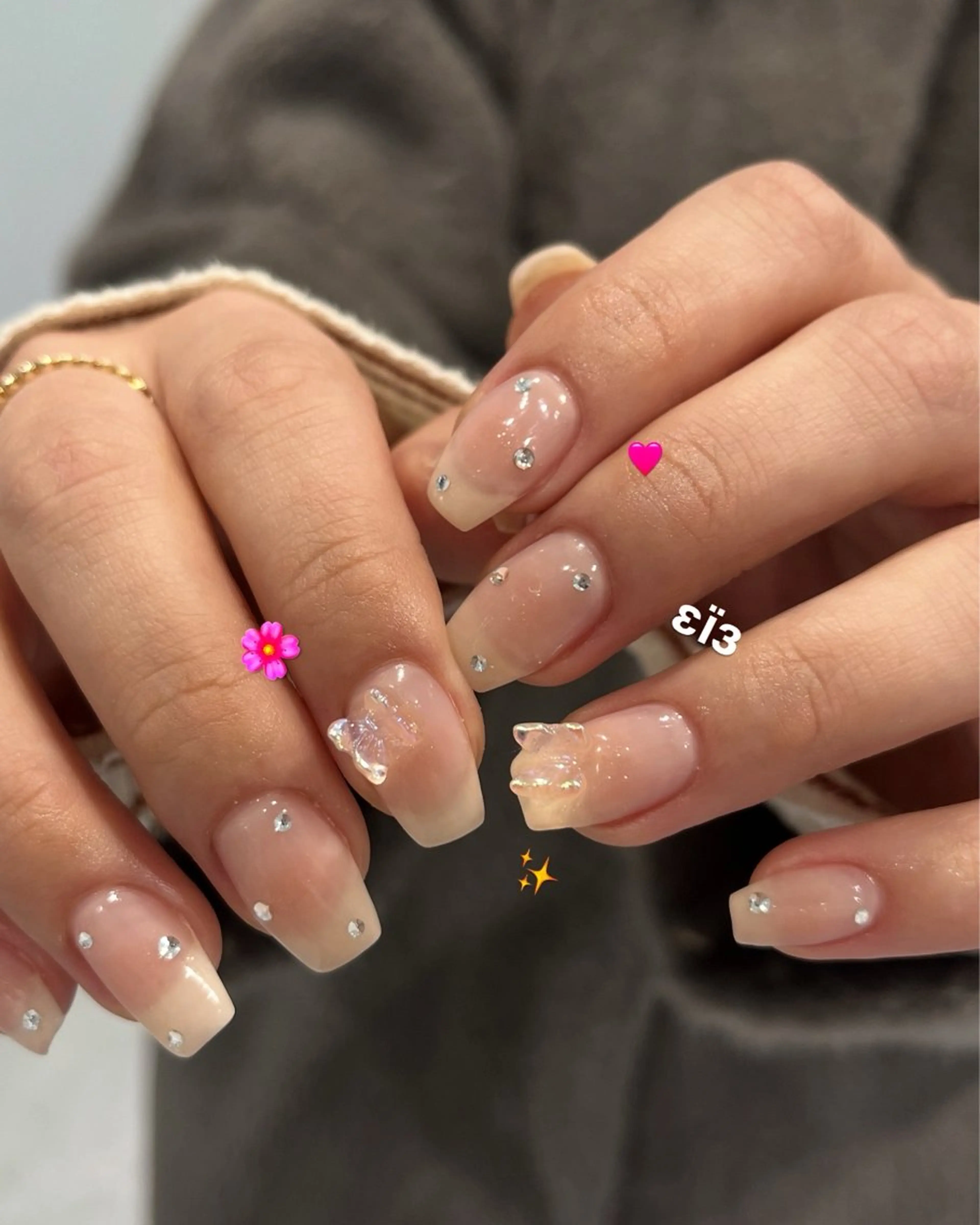 ネイル ハンドネイル NORA nail UMEDAのネイルデザイン
