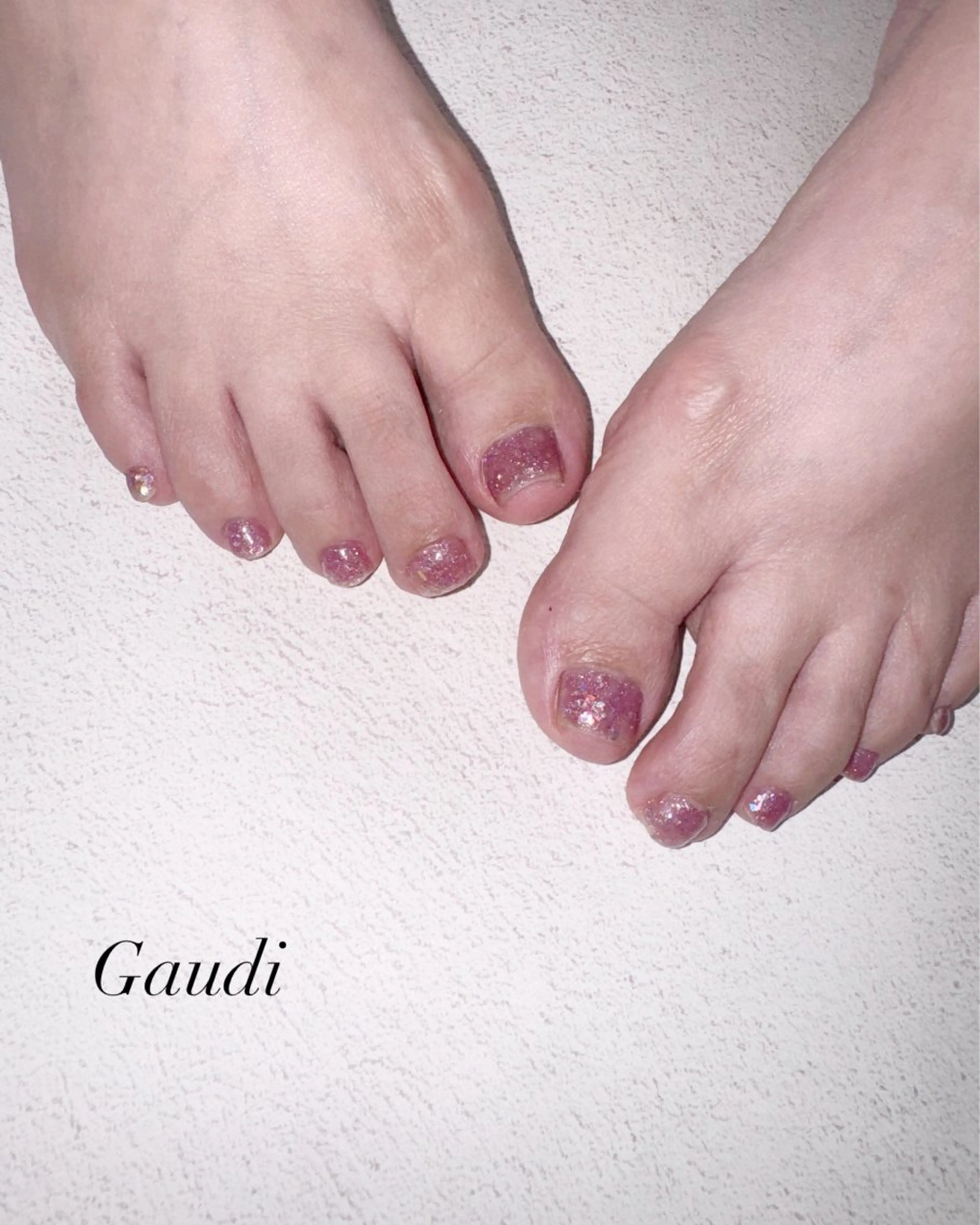 ネイル ジェルネイル ラメ(グリッター) ワンカラーネイル パープル Gaudi.Nail Rinaのその他イメージ