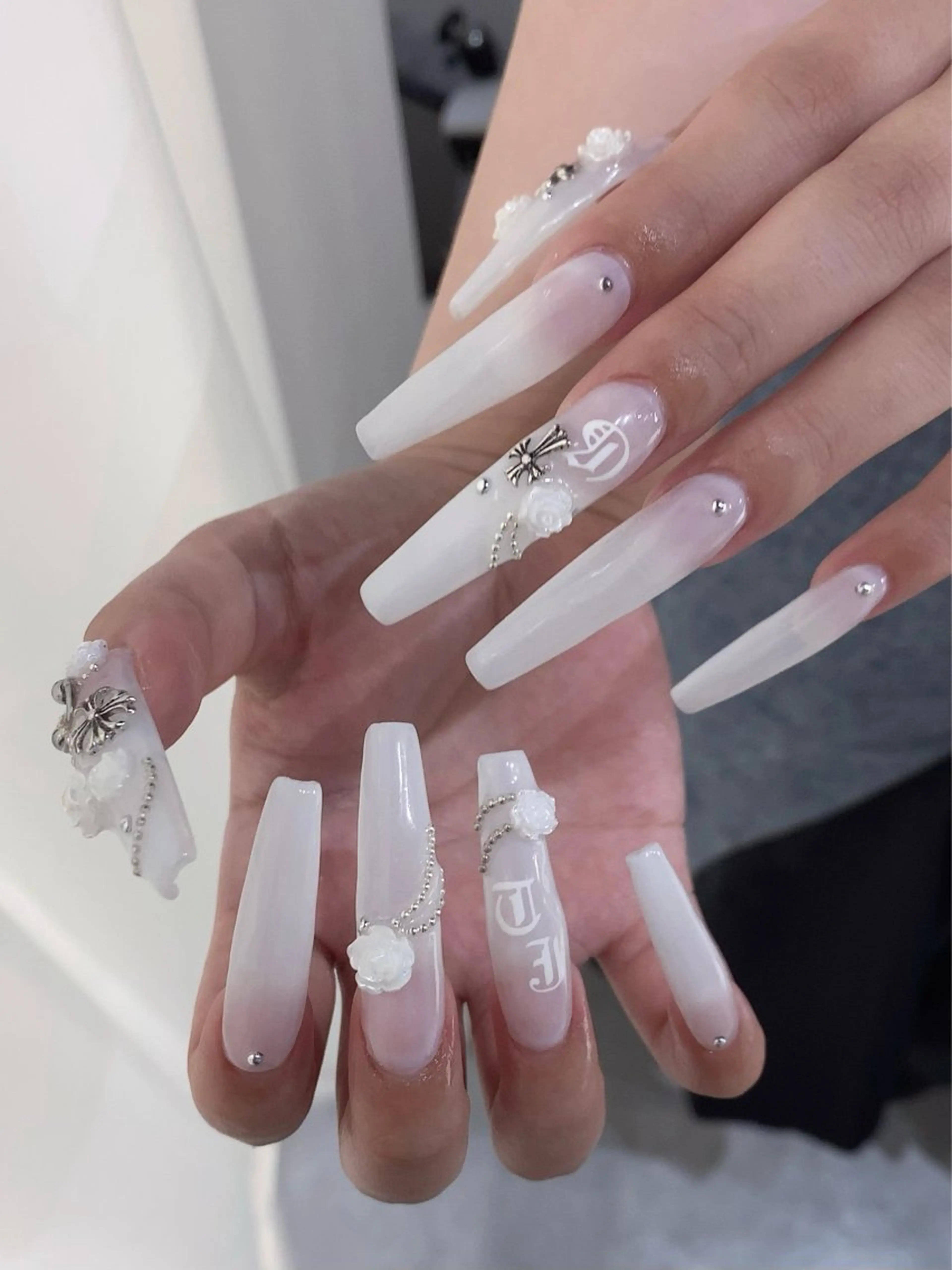 ネイル アートネイル nao 2meのネイルデザイン