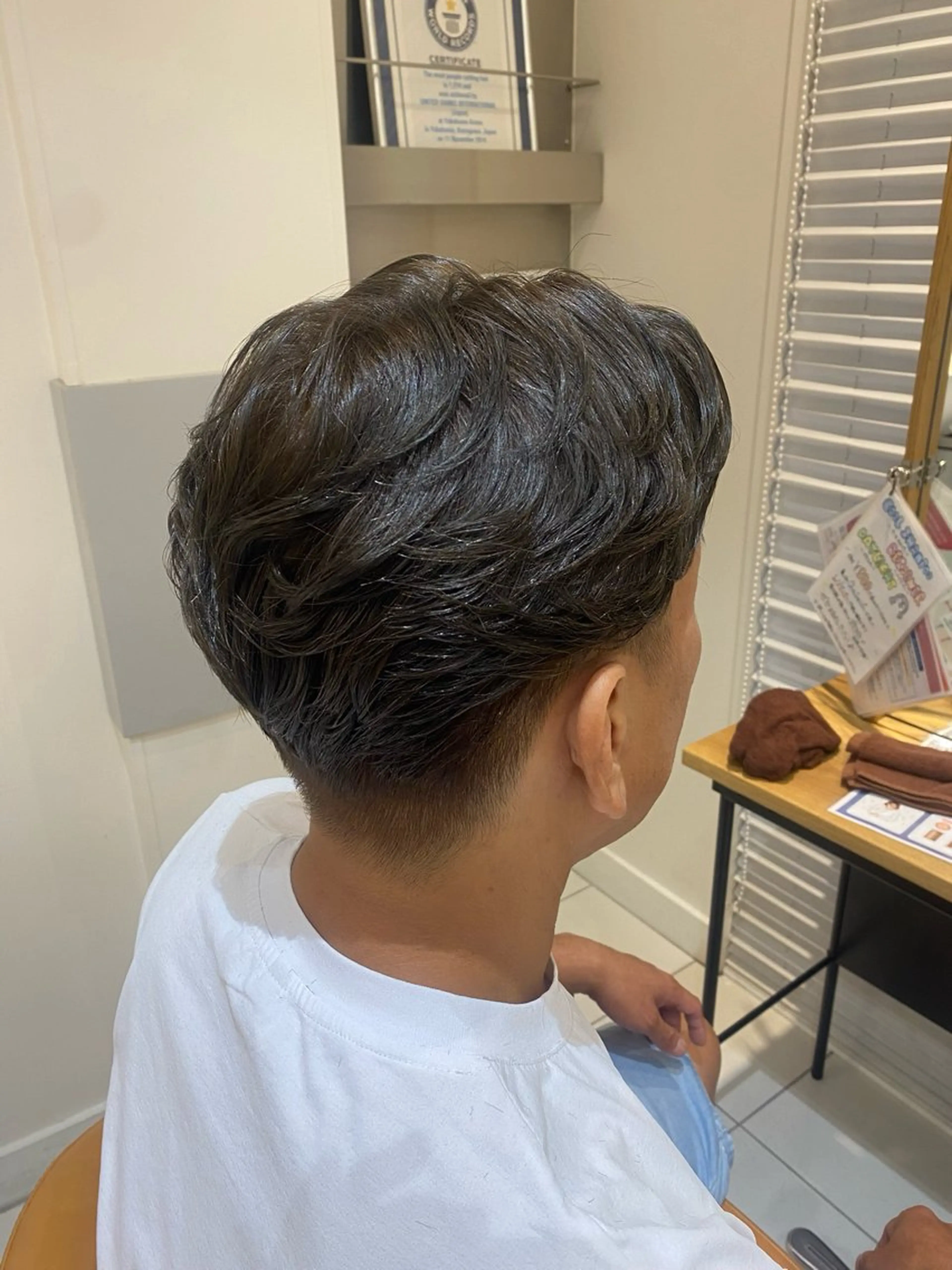 メンズ メンズブリーチ カット ヘアカラー 🌟メンズ/ミニボブ Marin💟のヘアスタイル