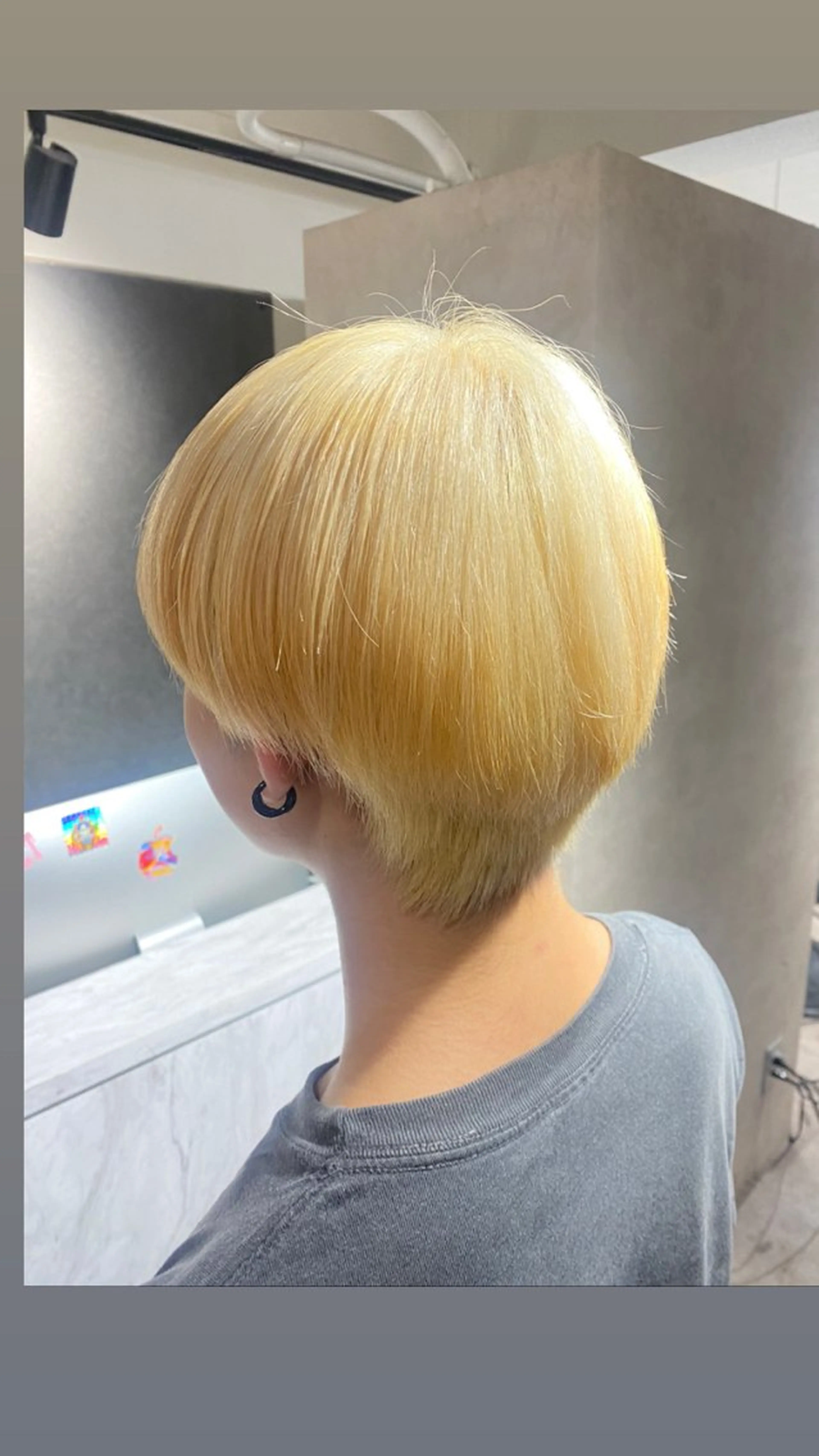 カラー 抜きっぱなしブロンド ヘアカラー ヘアセット Seleneコウキ ブリーチ/ハイトーンのヘアスタイル