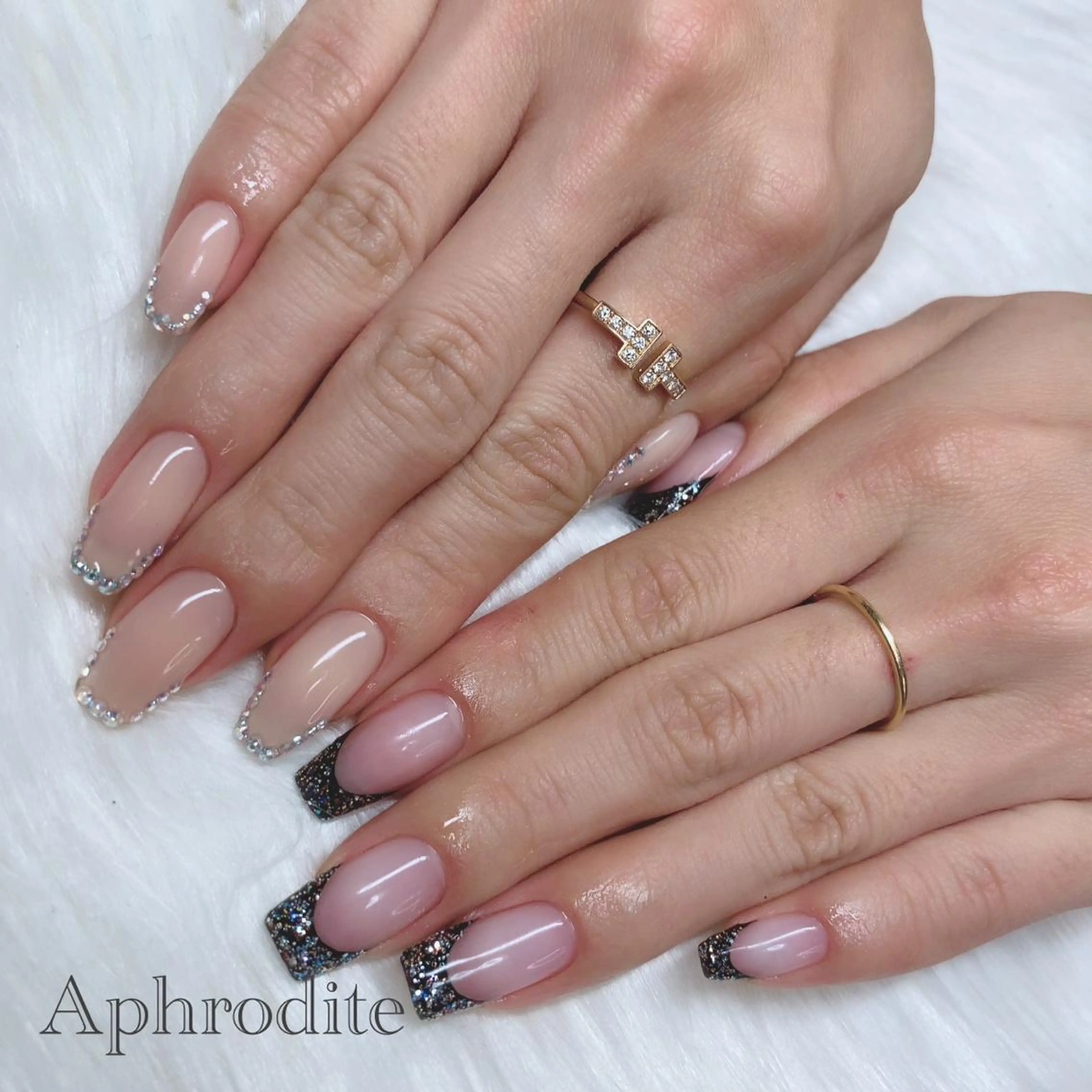 ネイル ジェルネイル Aphrodite パラジェル認定サロンのネイルデザイン