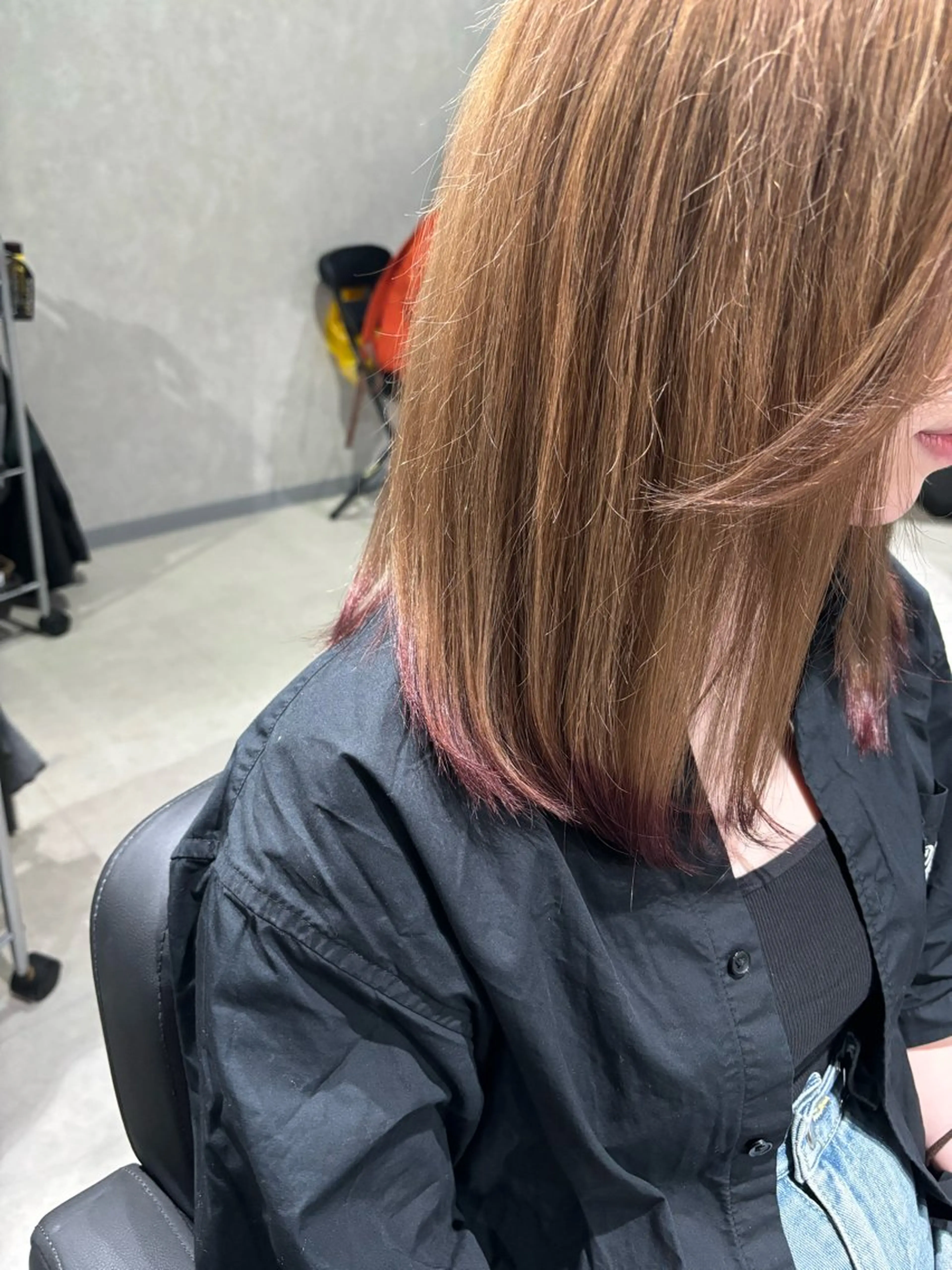 セミロング カラー ベージュカラー ミルクティーベージュ ピンクカラー カット ヘアカラー トリートメント _white【京橋店】所属・_WHITE / KENTOのヘアスタイル