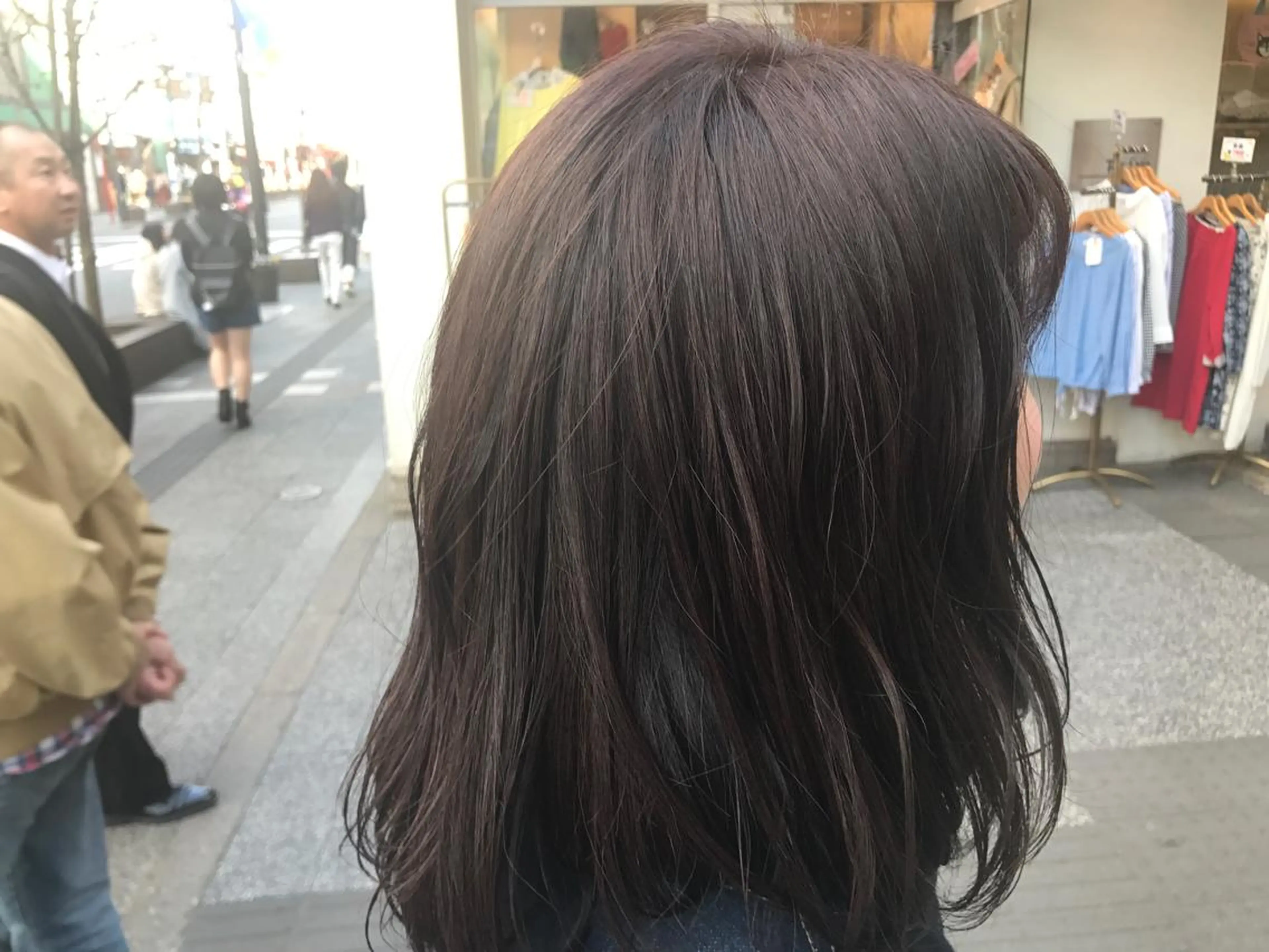 セミロング カラー アッシュ ピンクカラー 【暖色カラー特化】 中山由梨のヘアスタイル