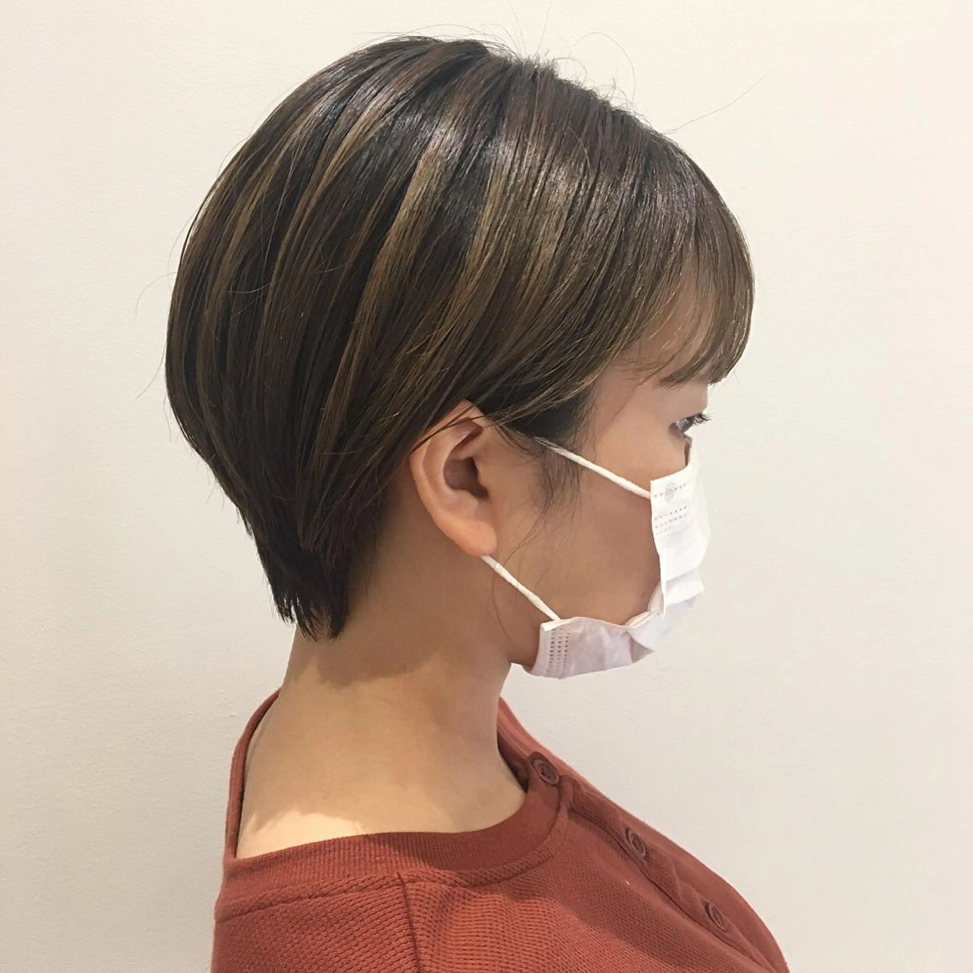 ショート カラー ベージュカラー くびれヘア ショートヘア volta∞knot所属・狩野 羅夢のヘアスタイル