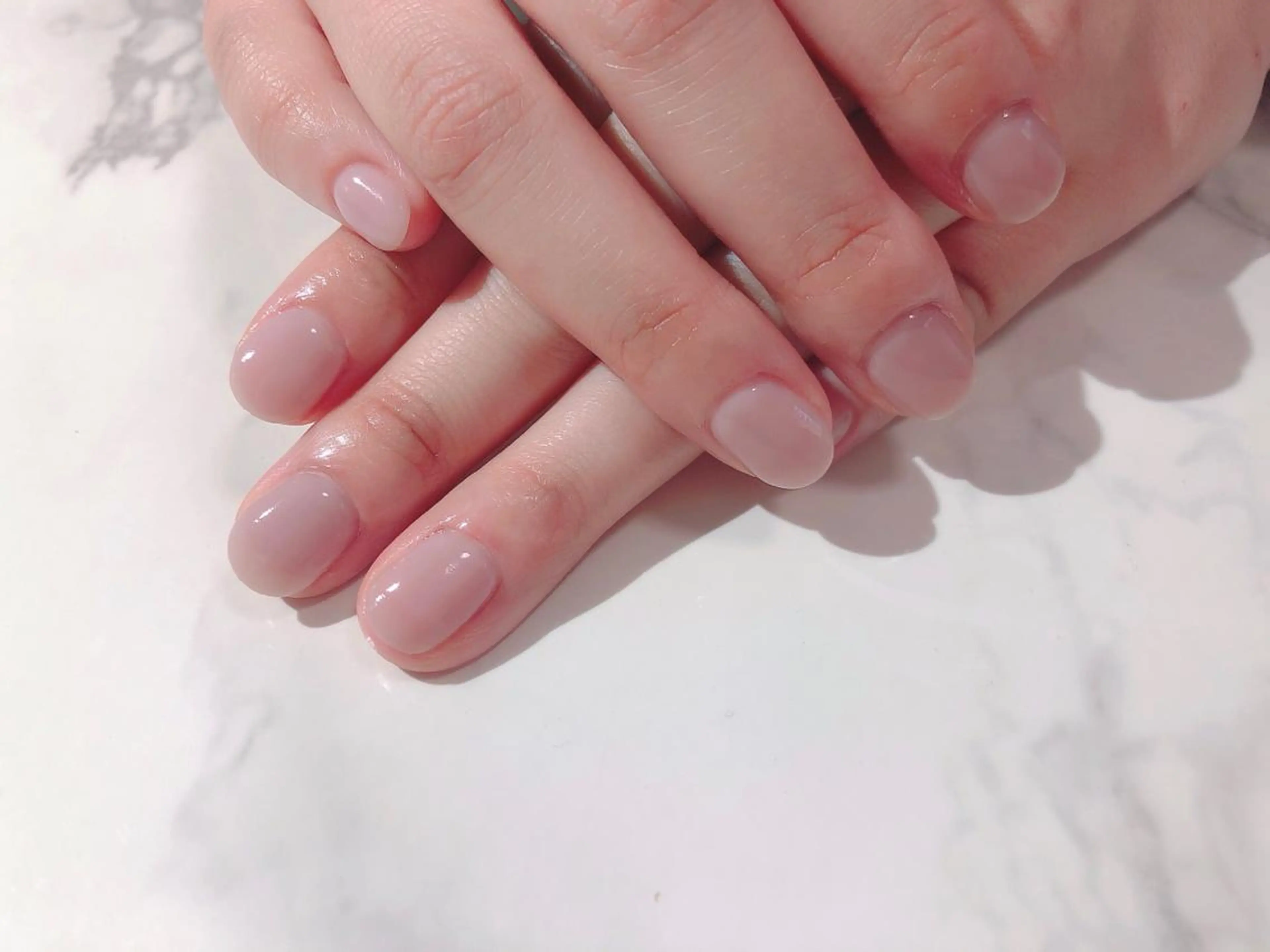 ネイル ジェルネイル Regaro i.sのネイルデザイン