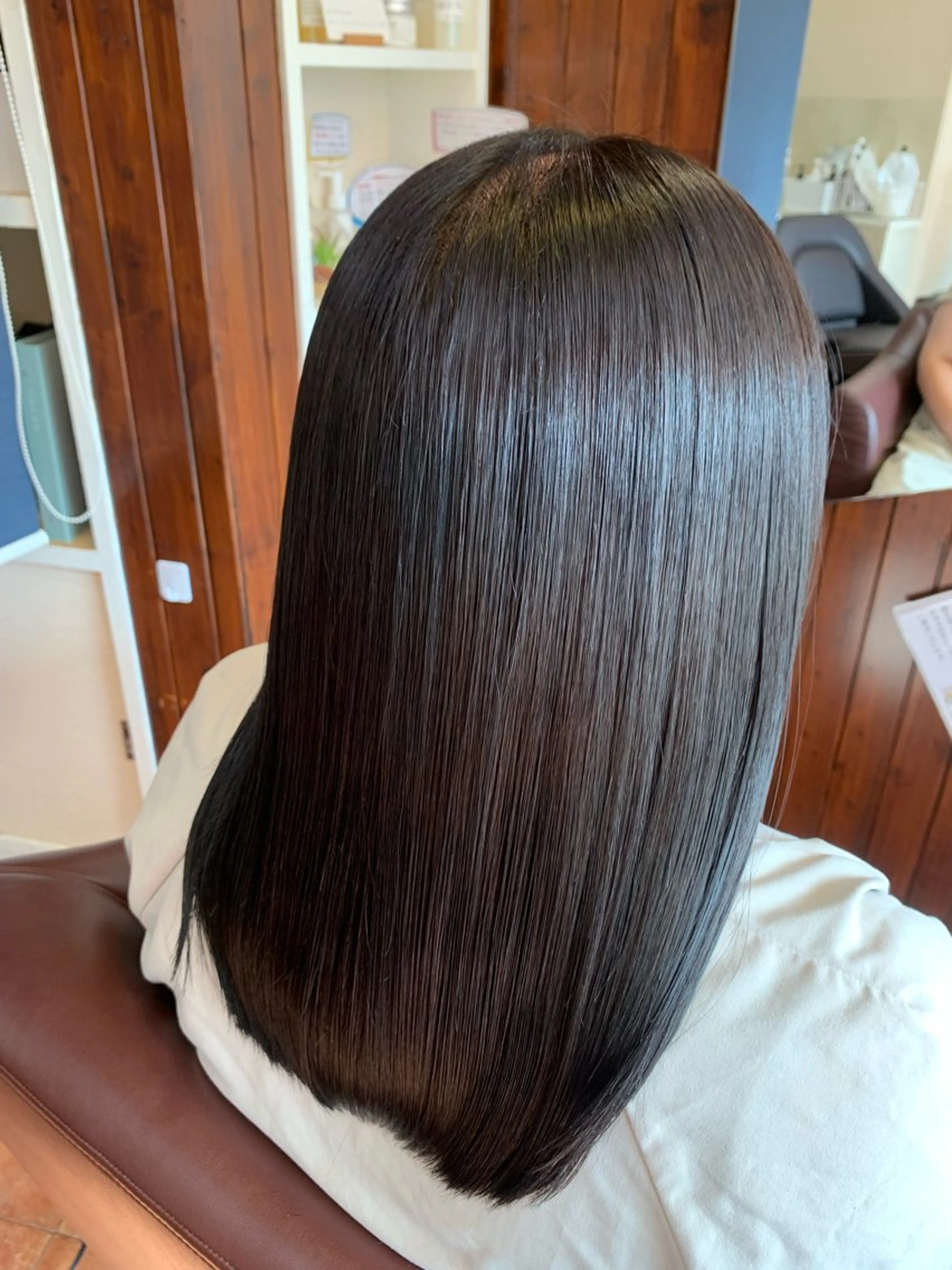 ロング 髪質改善 トリートメント カット ヘアカラー トリートメント 髪質改善NAOS所属・(髪質改善NAOS) EMIのヘアスタイル