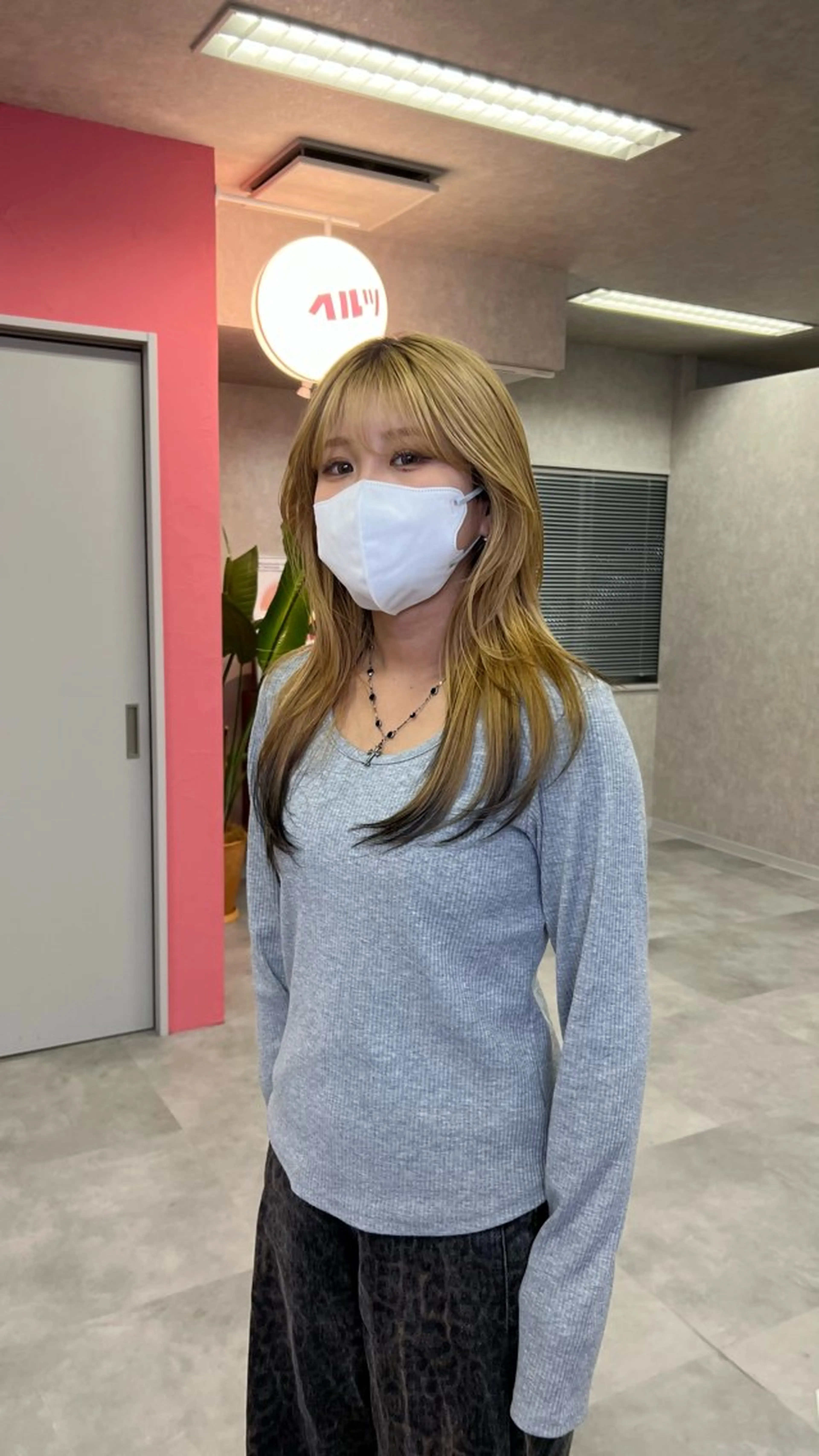 セミロング Hz/金子 亮/レイヤーカットのヘアスタイル