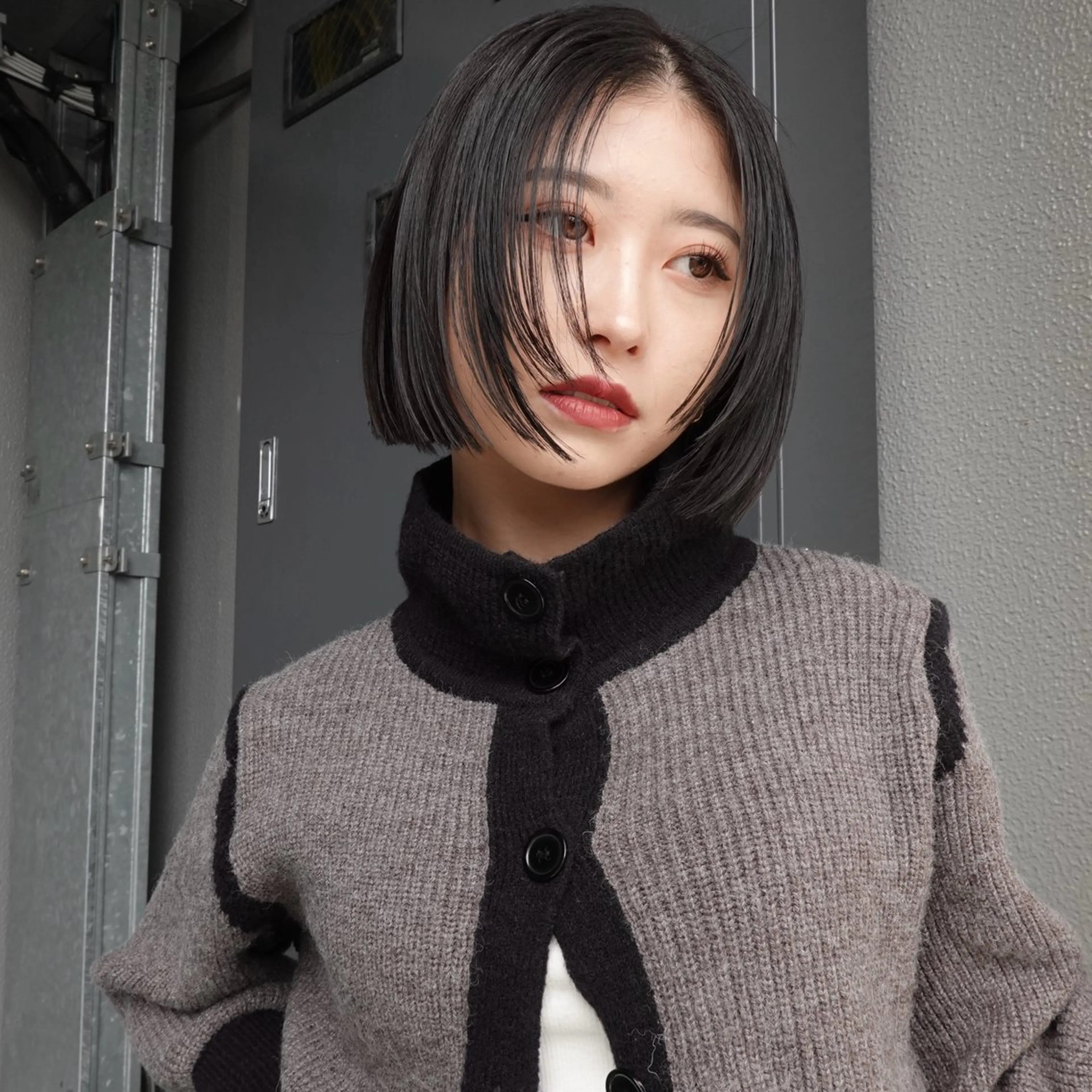 ショート ボブ 顔まわりレイヤー レイヤーカット カット bloc japon所属・ﾌﾞﾚｲｽﾞ˚✧₊⁎ ﾚｲﾔｰToriのヘアスタイル