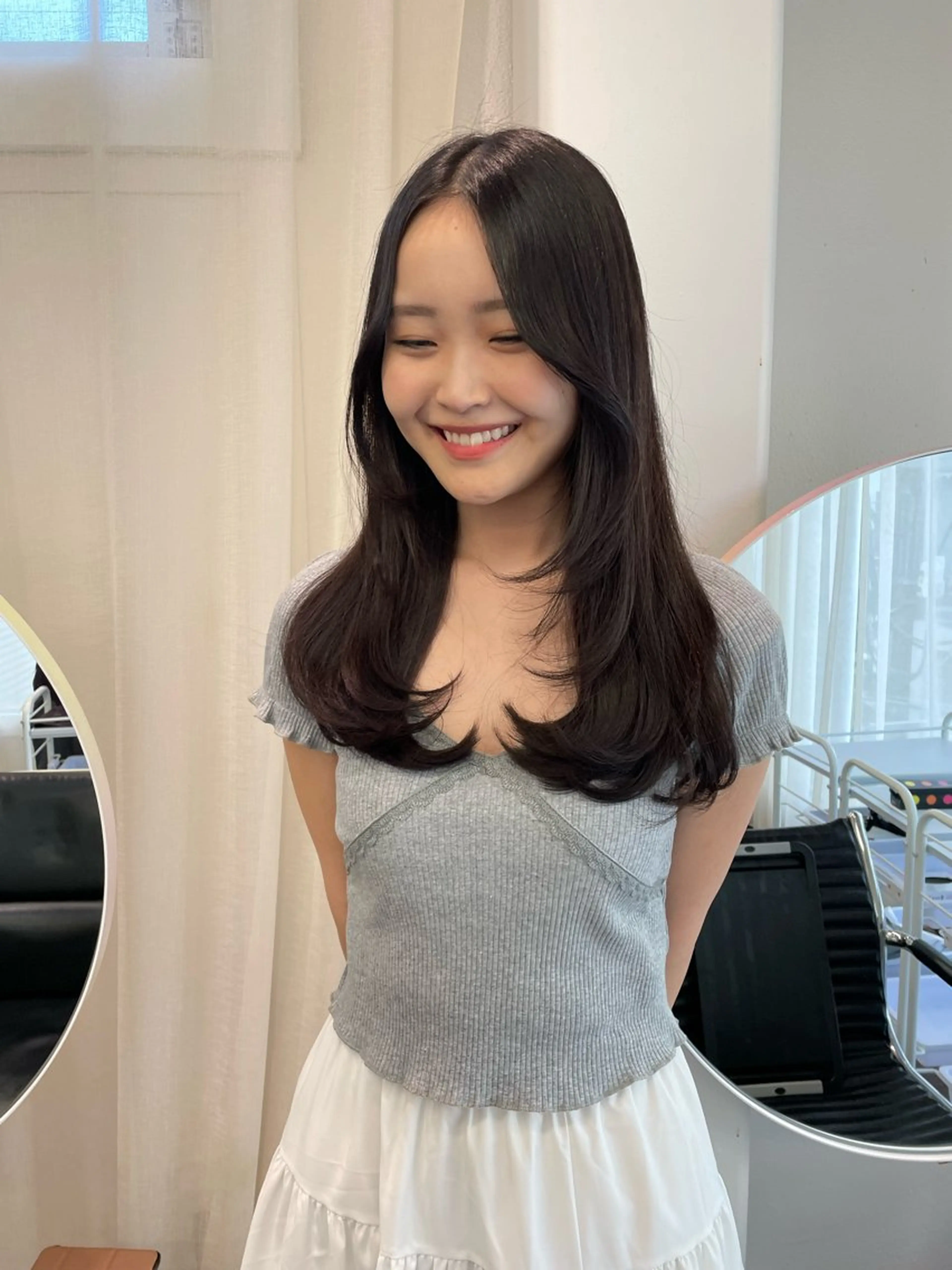 ロング カラー 韓国風ヘア カット ヘアカラー トリートメント レイヤーカット🎀 kanaのヘアスタイル