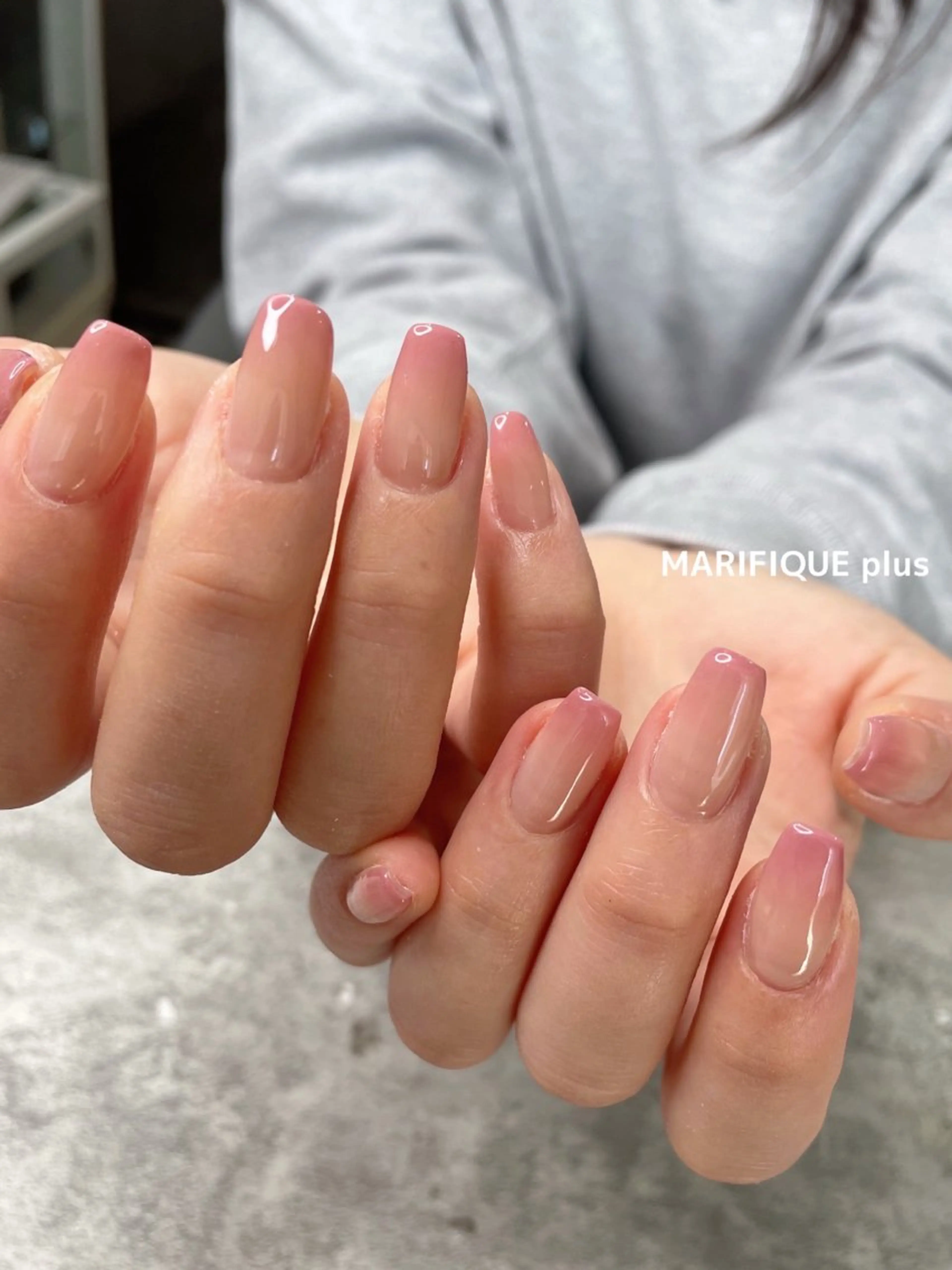 ネイル グラデーション ピンク シンプルネイル 春ネイル ハンドネイル ma riのネイルデザイン