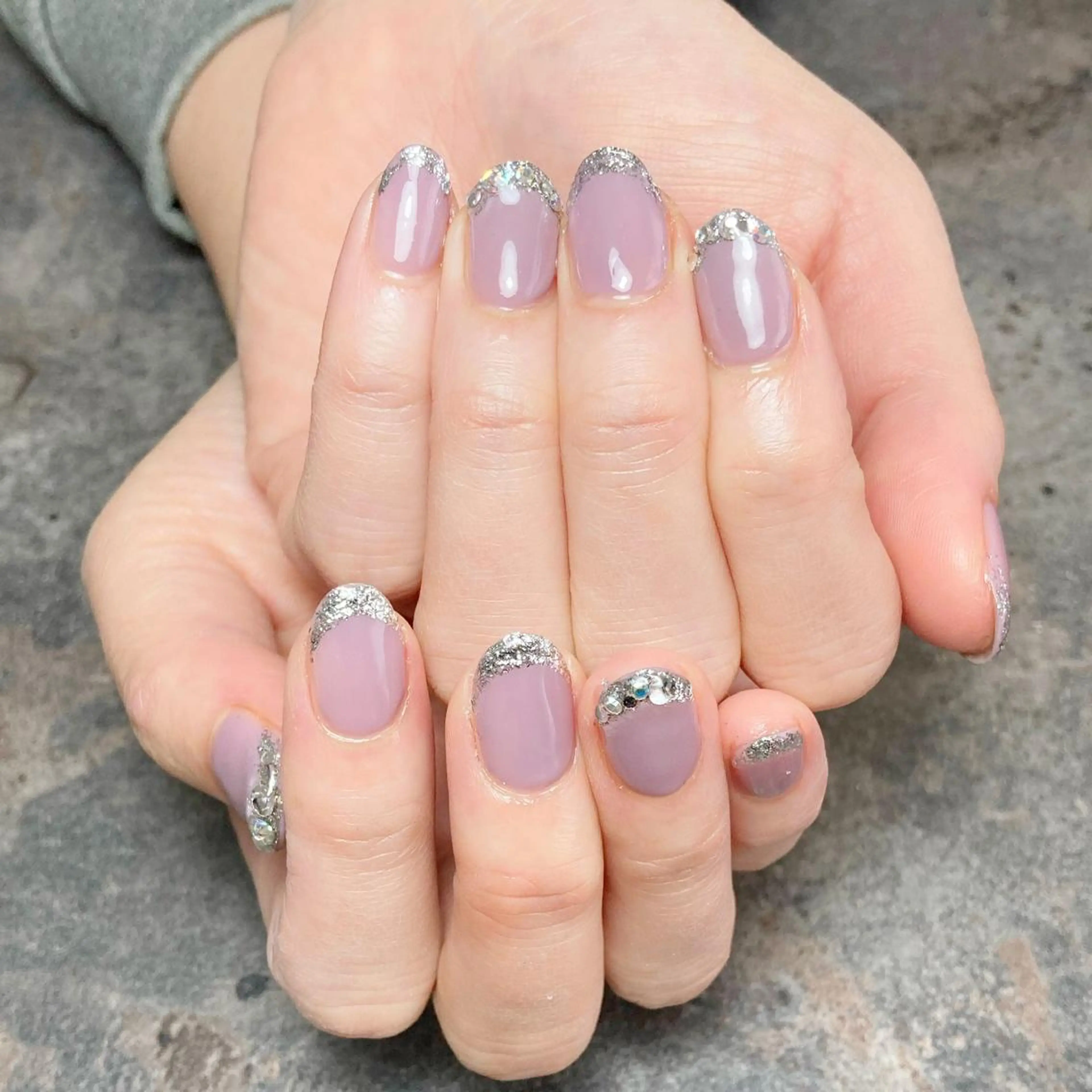 ネイル フレンチネイル ラメ(グリッター) ハンドネイル Nail Salon liber所属・NailSalon liberのネイルデザイン