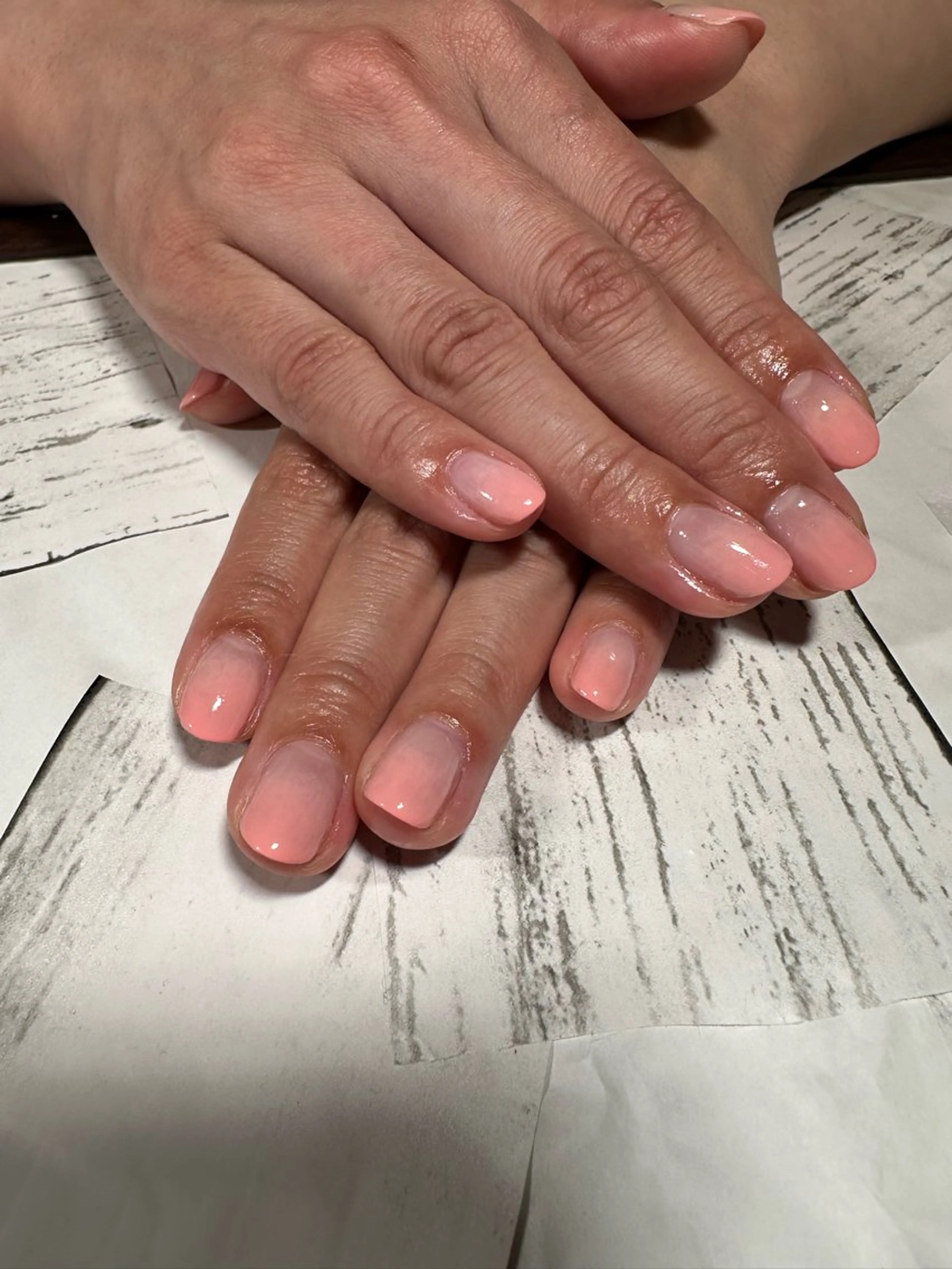 ネイル e.nail所属・🍎吉田 恵里🍎のネイルデザイン