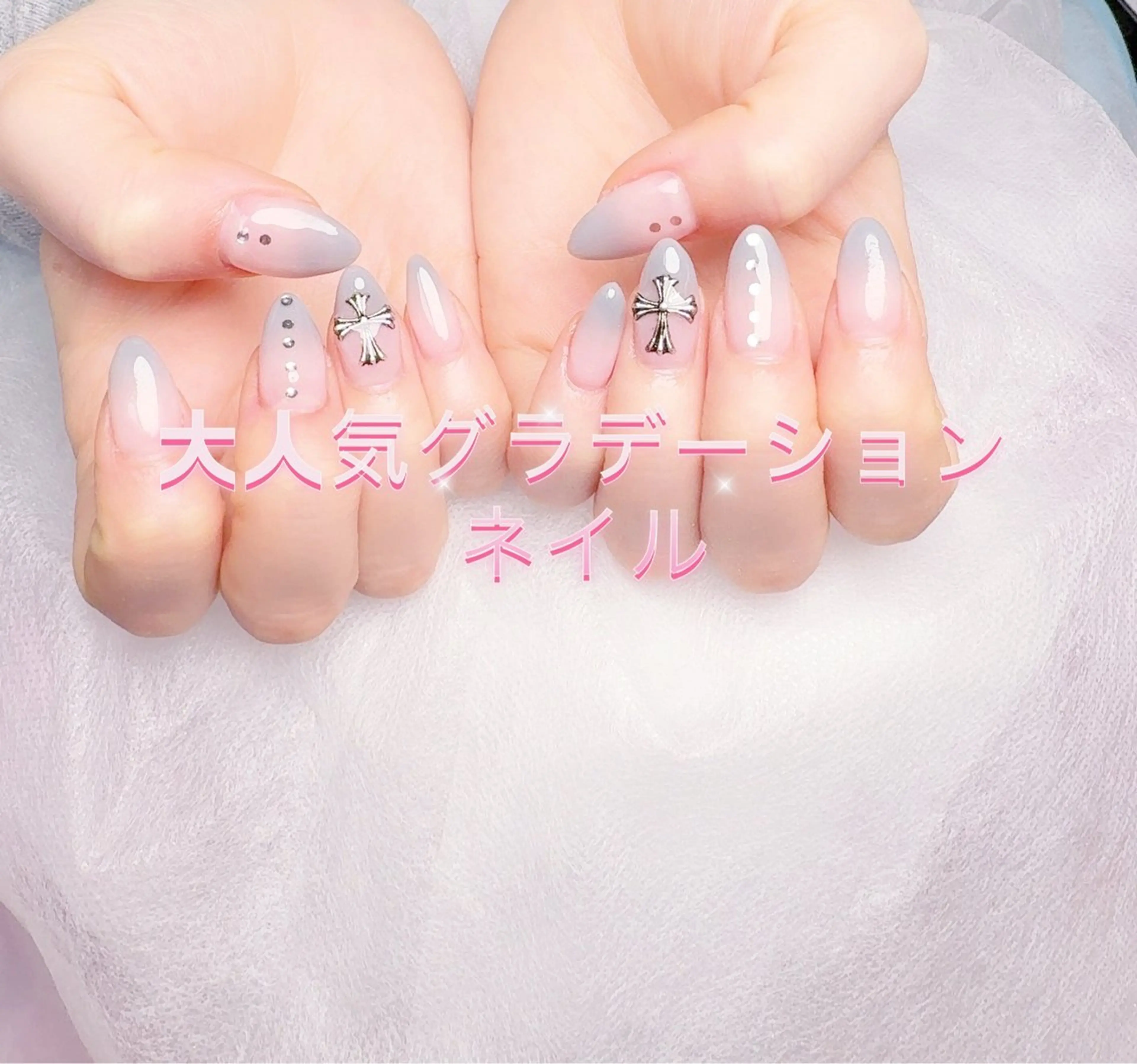 ネイル pink ladyサロン所属・べ にのネイルデザイン